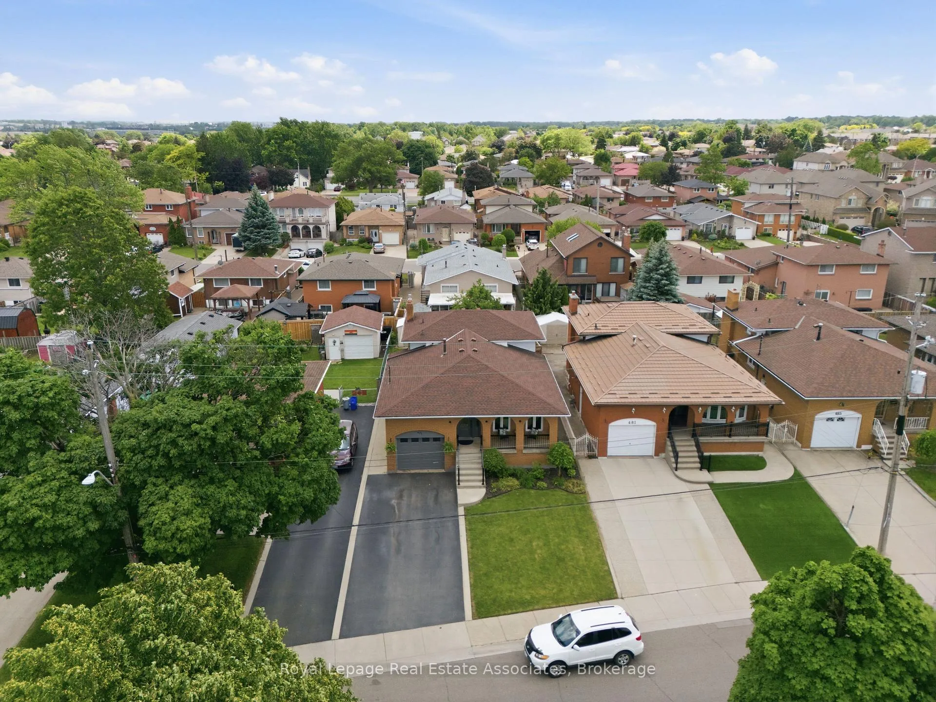 Photo 42 of 477 Queen Victoria Drive, Hamilton, Quinndale — HOMEH
