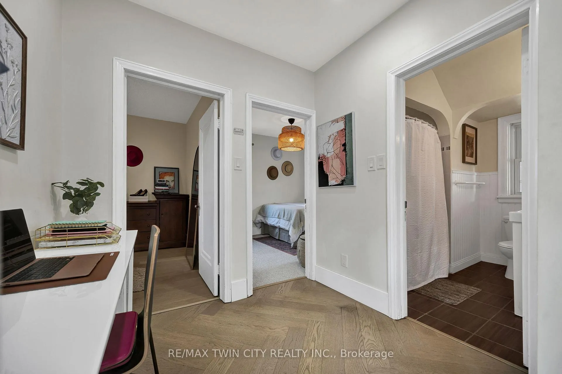 Photo 10 of 360 Luella Street, Kitchener — HOMEH