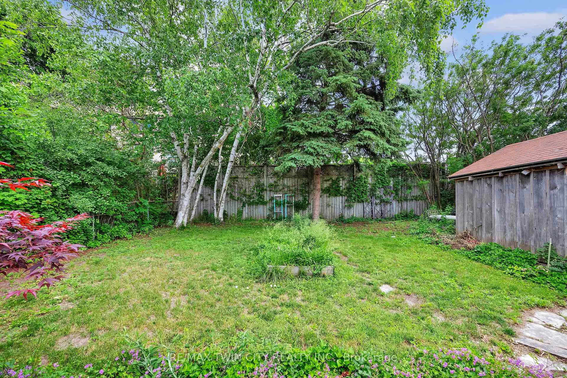 Photo 21 of 360 Luella Street, Kitchener — HOMEH