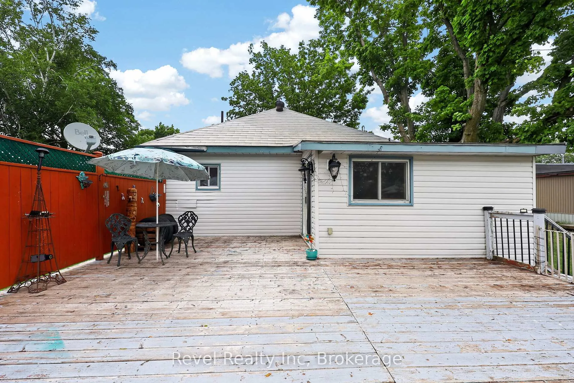 Photo 8 of 762 Seventh Avenue, Tay, Port McNicoll — HOMEH