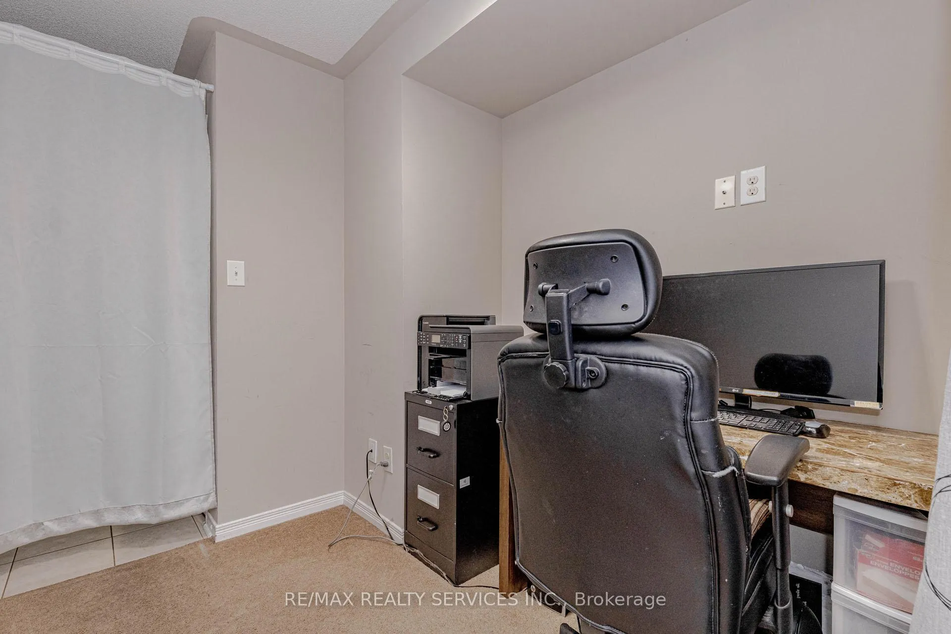 Photo 4 of 47 Curran Hall Crescent, Scarborough, Morningside — HOMEH