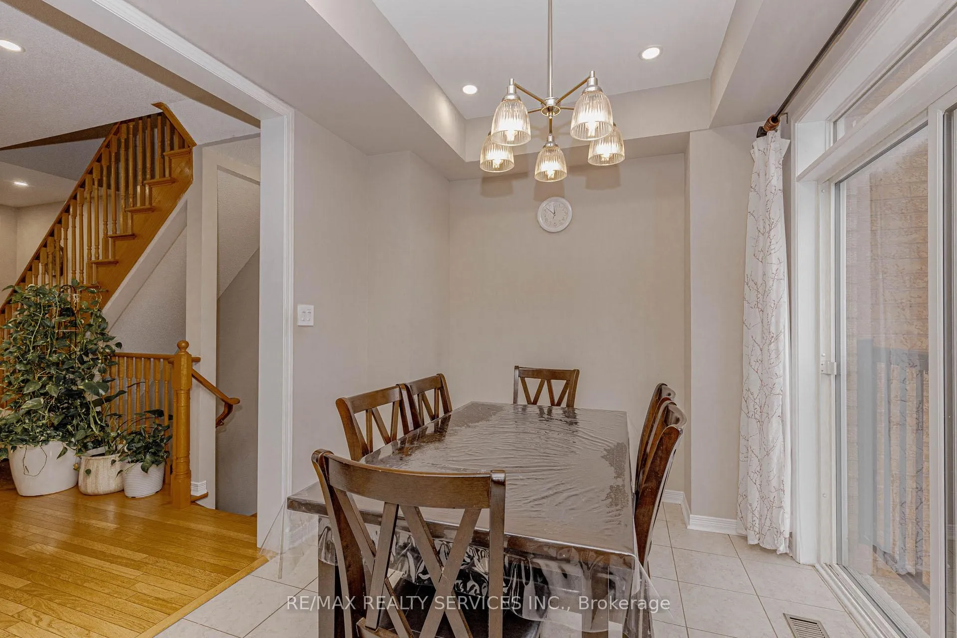 Photo 11 of 47 Curran Hall Crescent, Scarborough, Morningside — HOMEH