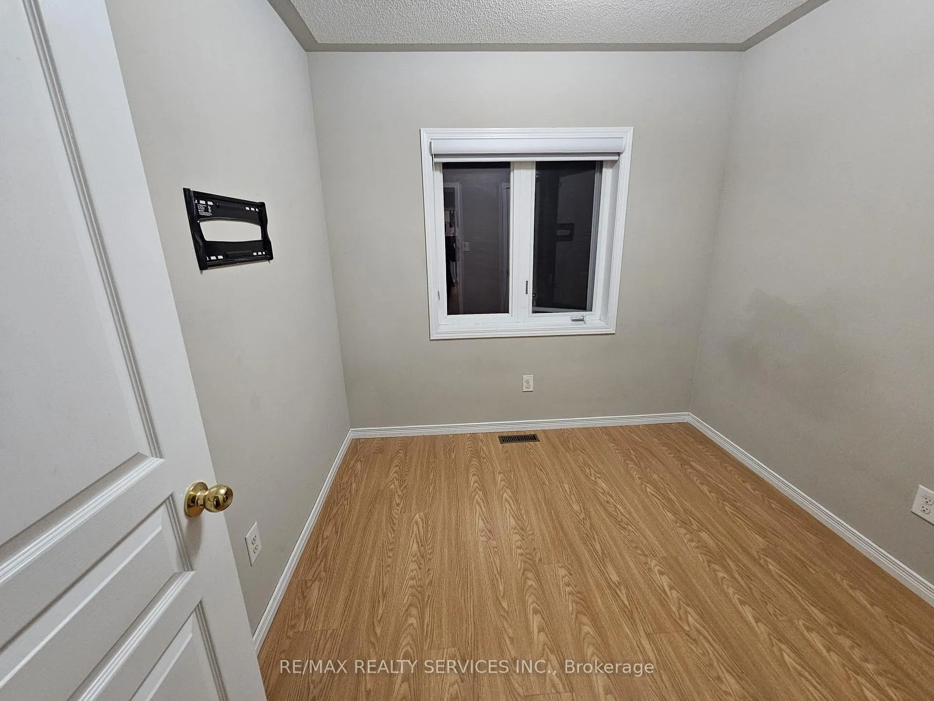 Photo 19 of 47 Curran Hall Crescent, Scarborough, Morningside — HOMEH