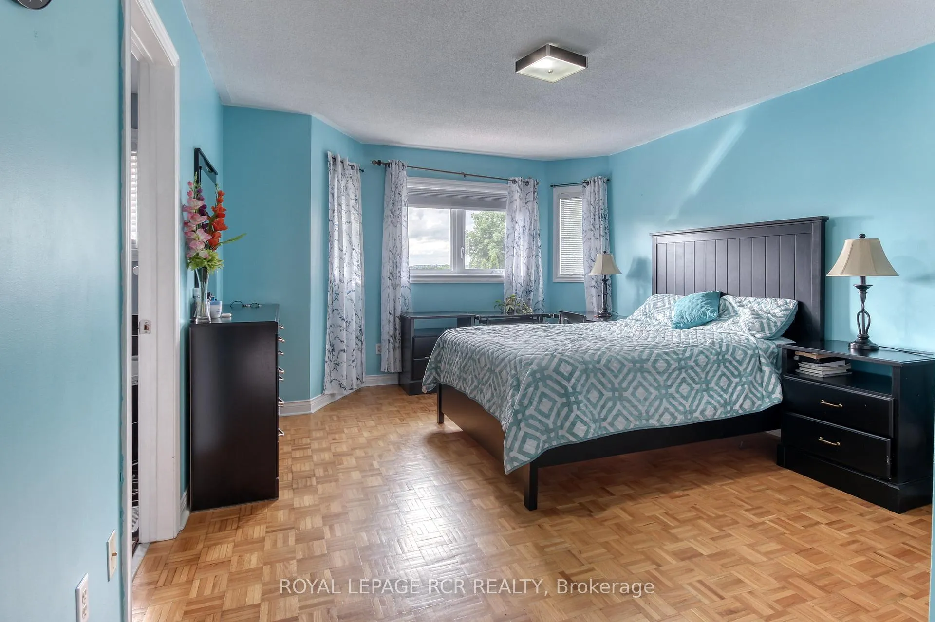 Photo 14 of 74 Fountainbridge Drive, Caledon, Bolton East — HOMEH