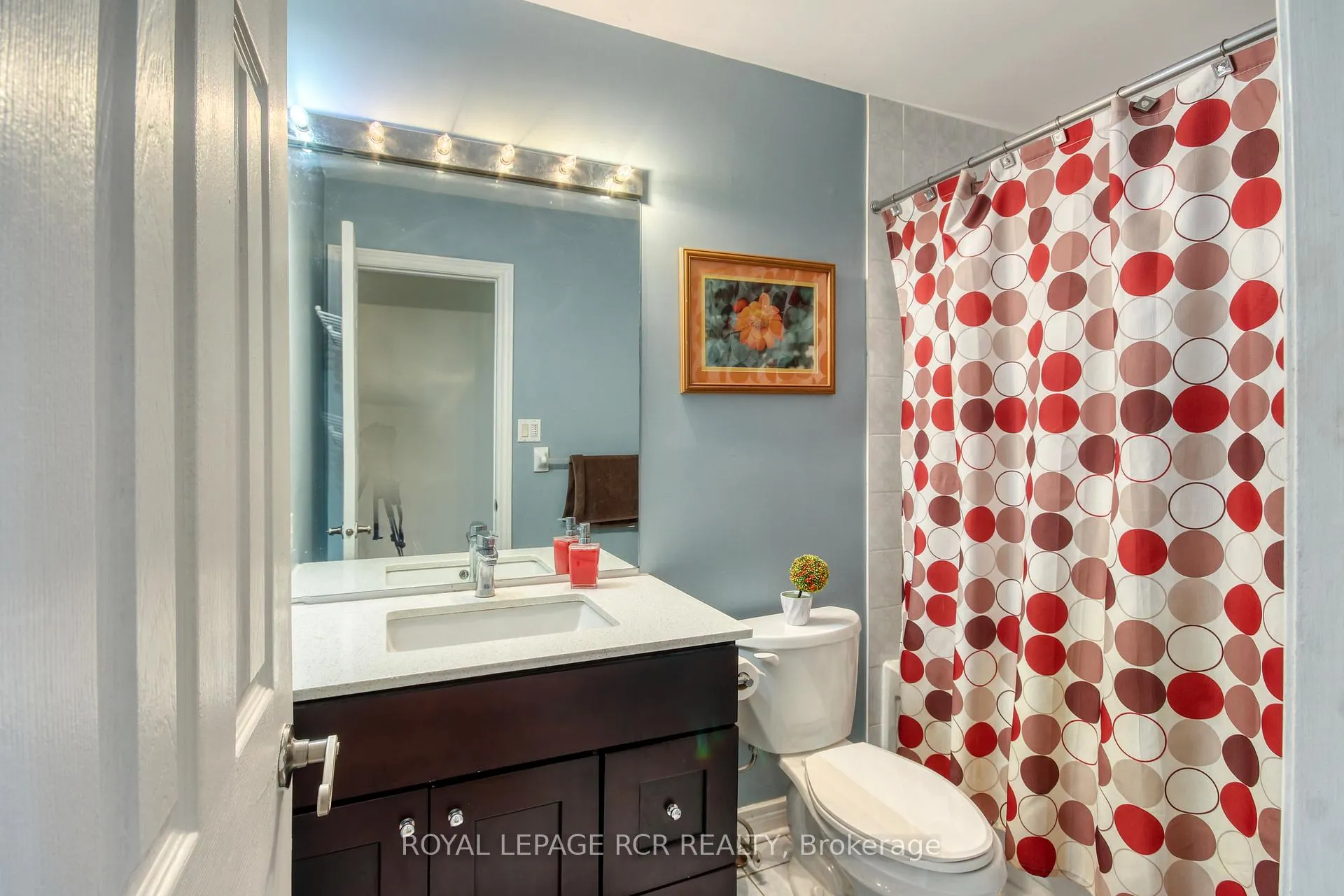 Photo 18 of 74 Fountainbridge Drive, Caledon, Bolton East — HOMEH