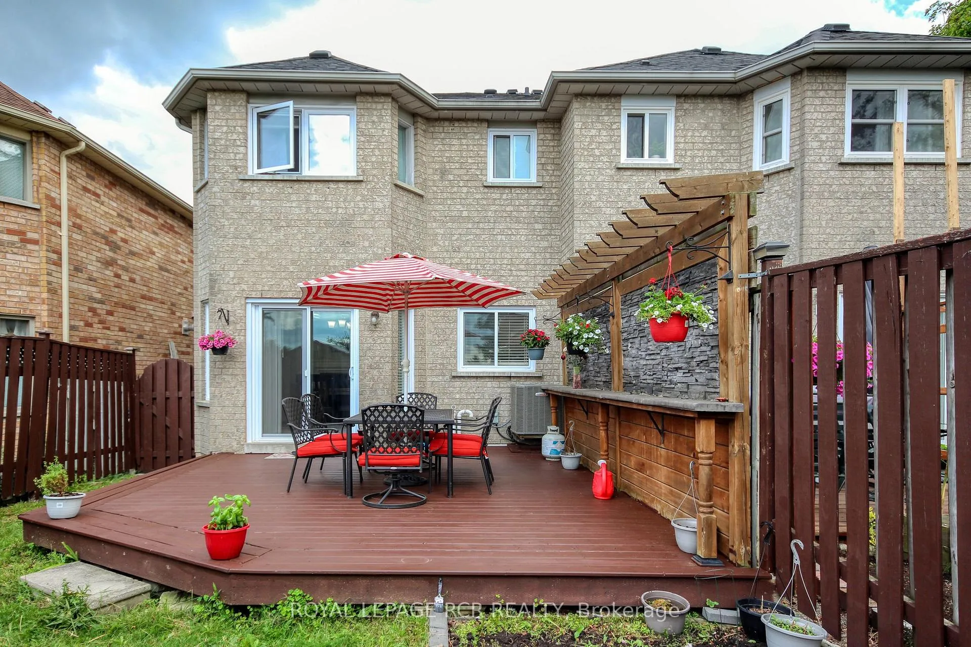Photo 23 of 74 Fountainbridge Drive, Caledon, Bolton East — HOMEH