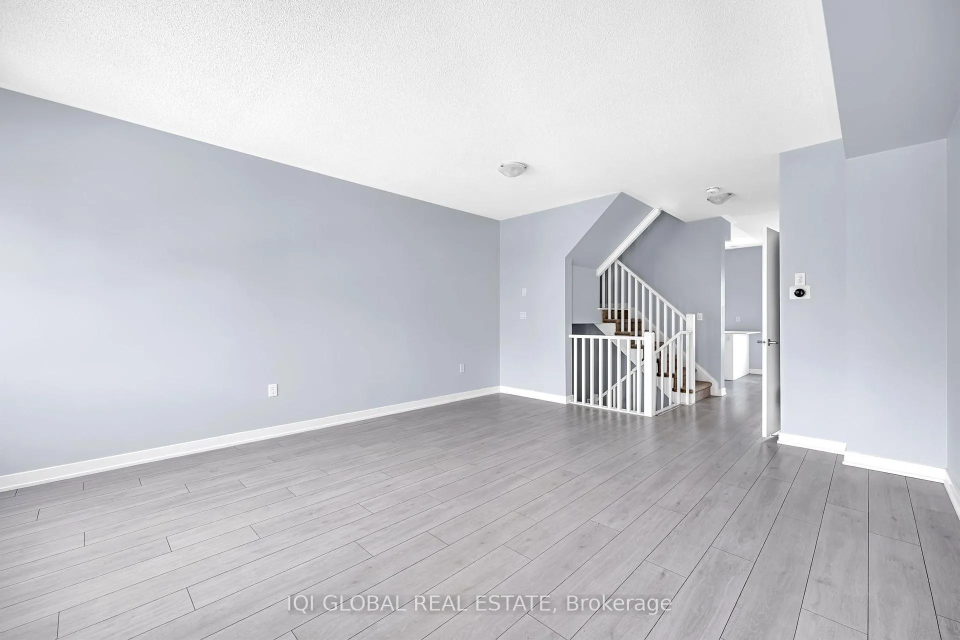 Photo 11 of 3089 Cherry Blossom Common, Burlington, Alton — HOMEH