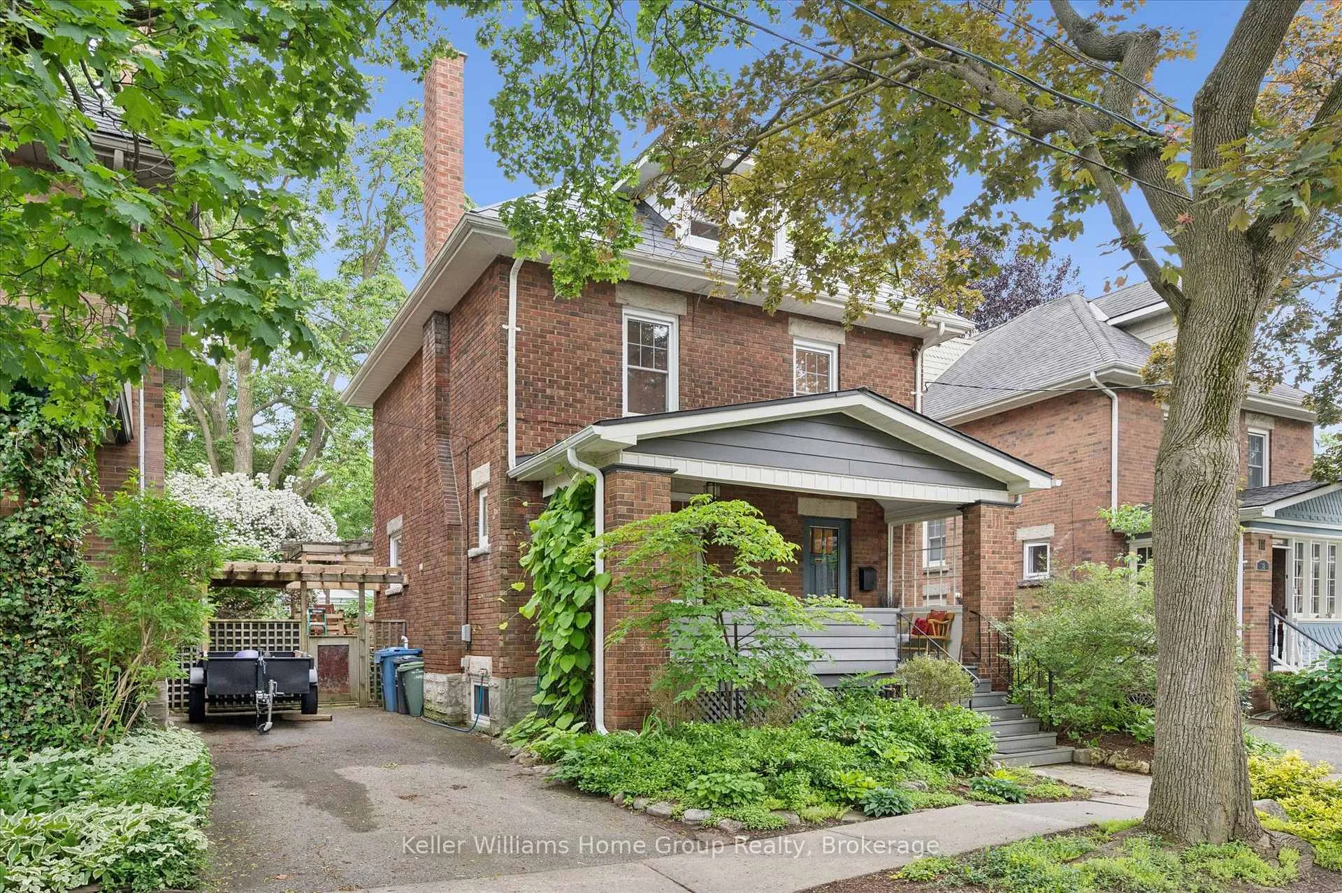 Photo 4 of 16 Cavell Avenue, Guelph, Exhibition Park — HOMEH