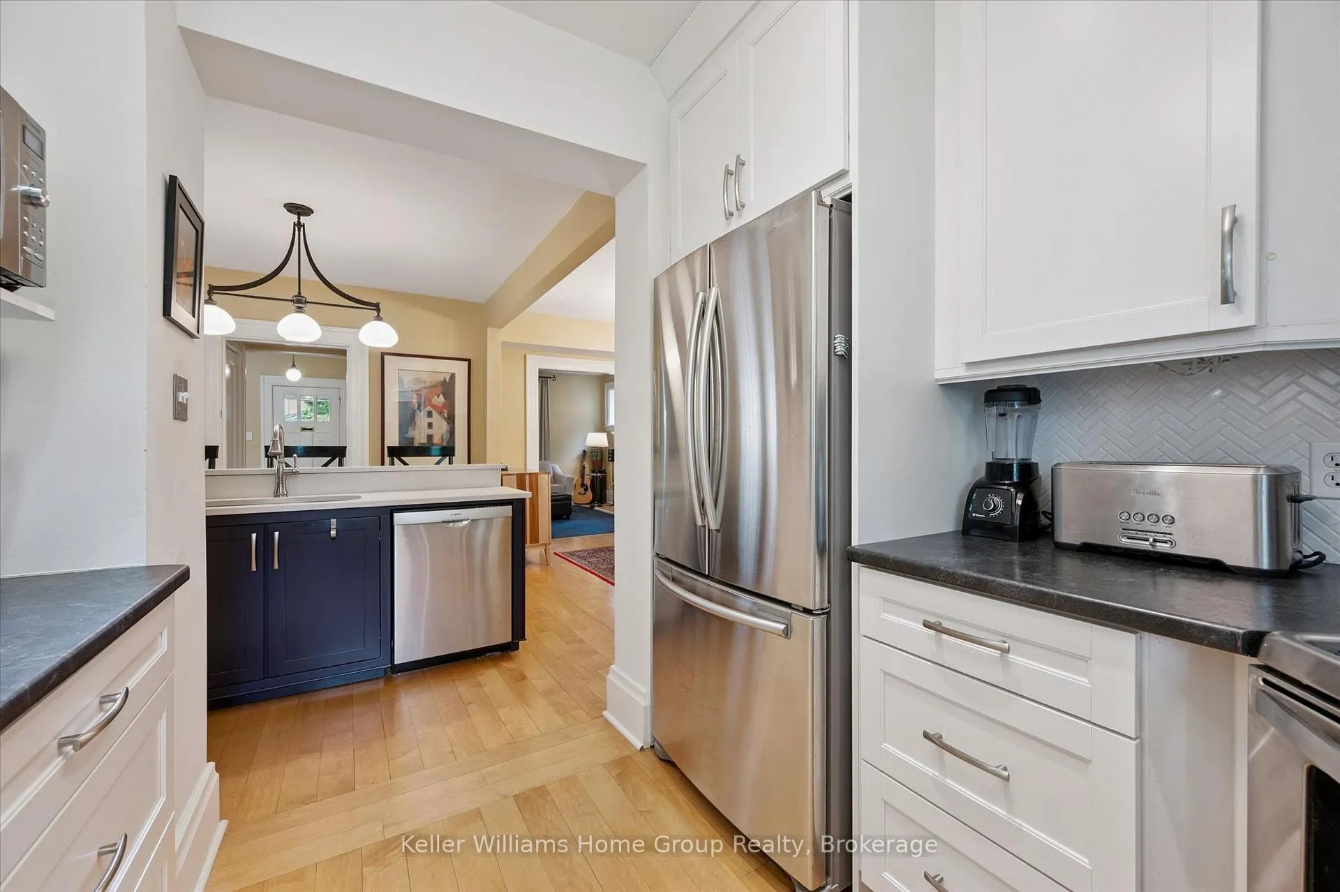 Photo 14 of 16 Cavell Avenue, Guelph, Exhibition Park — HOMEH