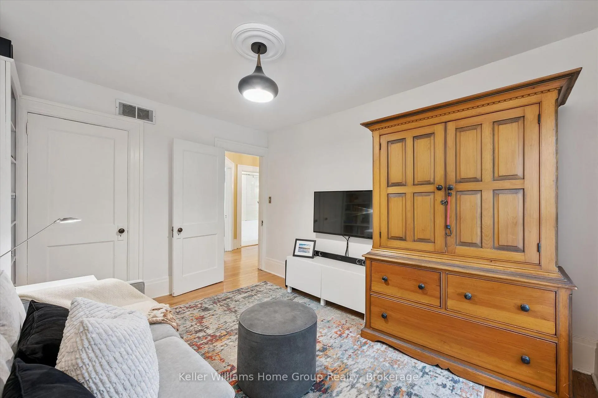 Photo 21 of 16 Cavell Avenue, Guelph, Exhibition Park — HOMEH