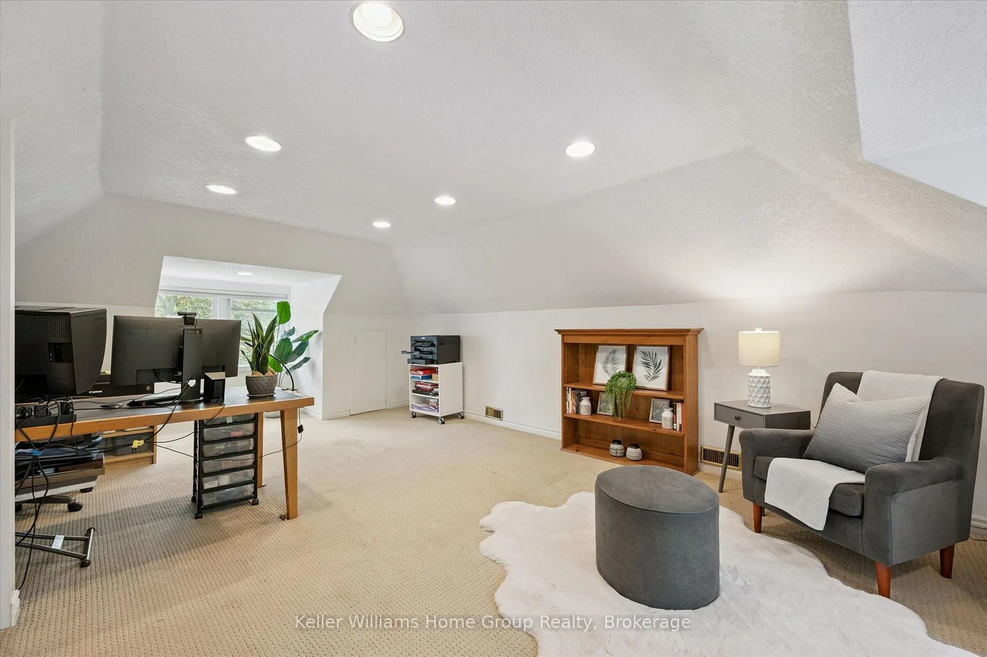Photo 30 of 16 Cavell Avenue, Guelph, Exhibition Park — HOMEH