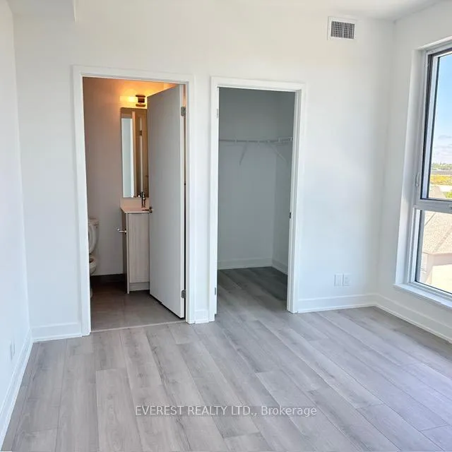 Photo 3 of Unit 504, 20 Deans Drive E, Scarborough, Clairlea-Birchmount — HOMEH