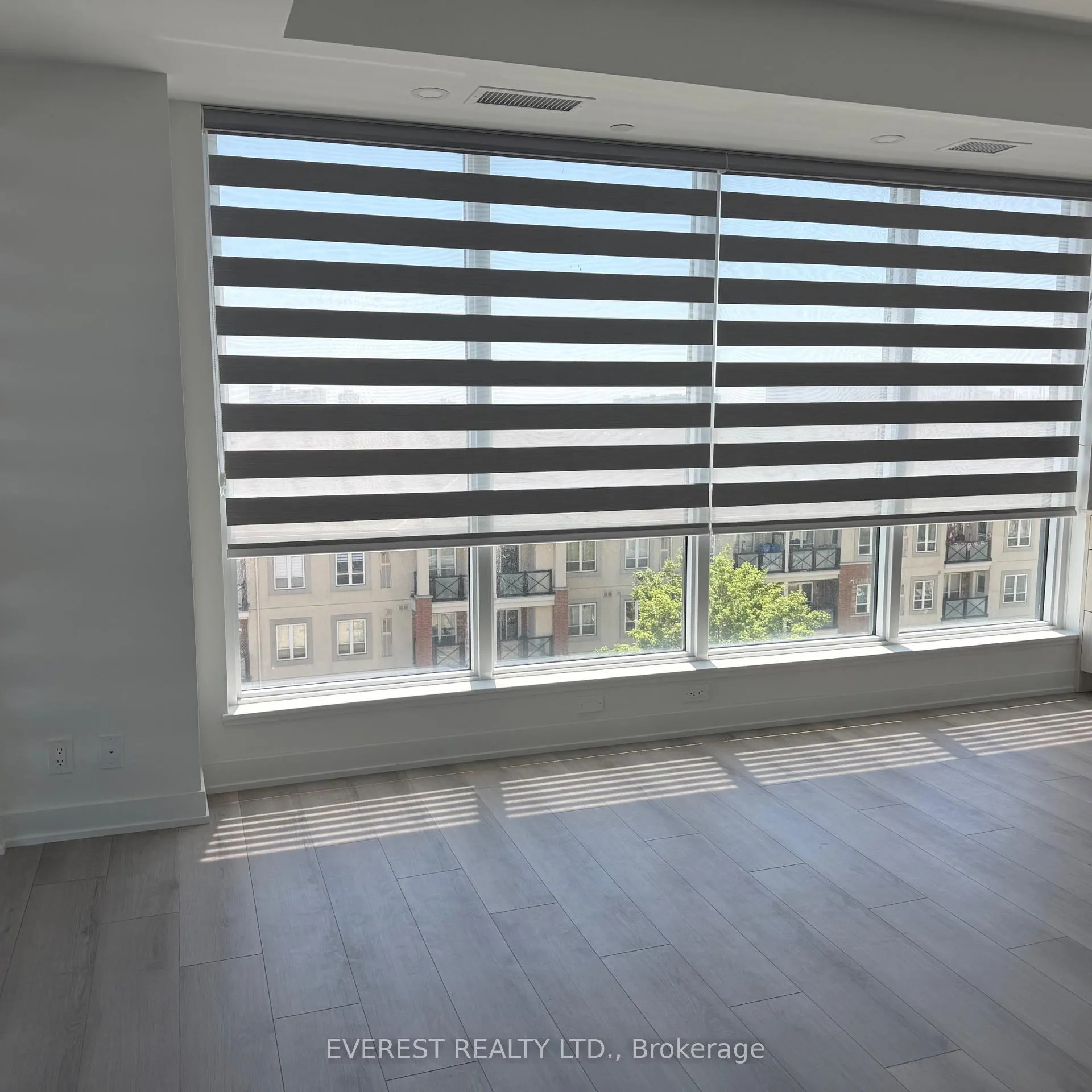 Photo 20 of Unit 504, 20 Deans Drive E, Scarborough, Clairlea-Birchmount — HOMEH