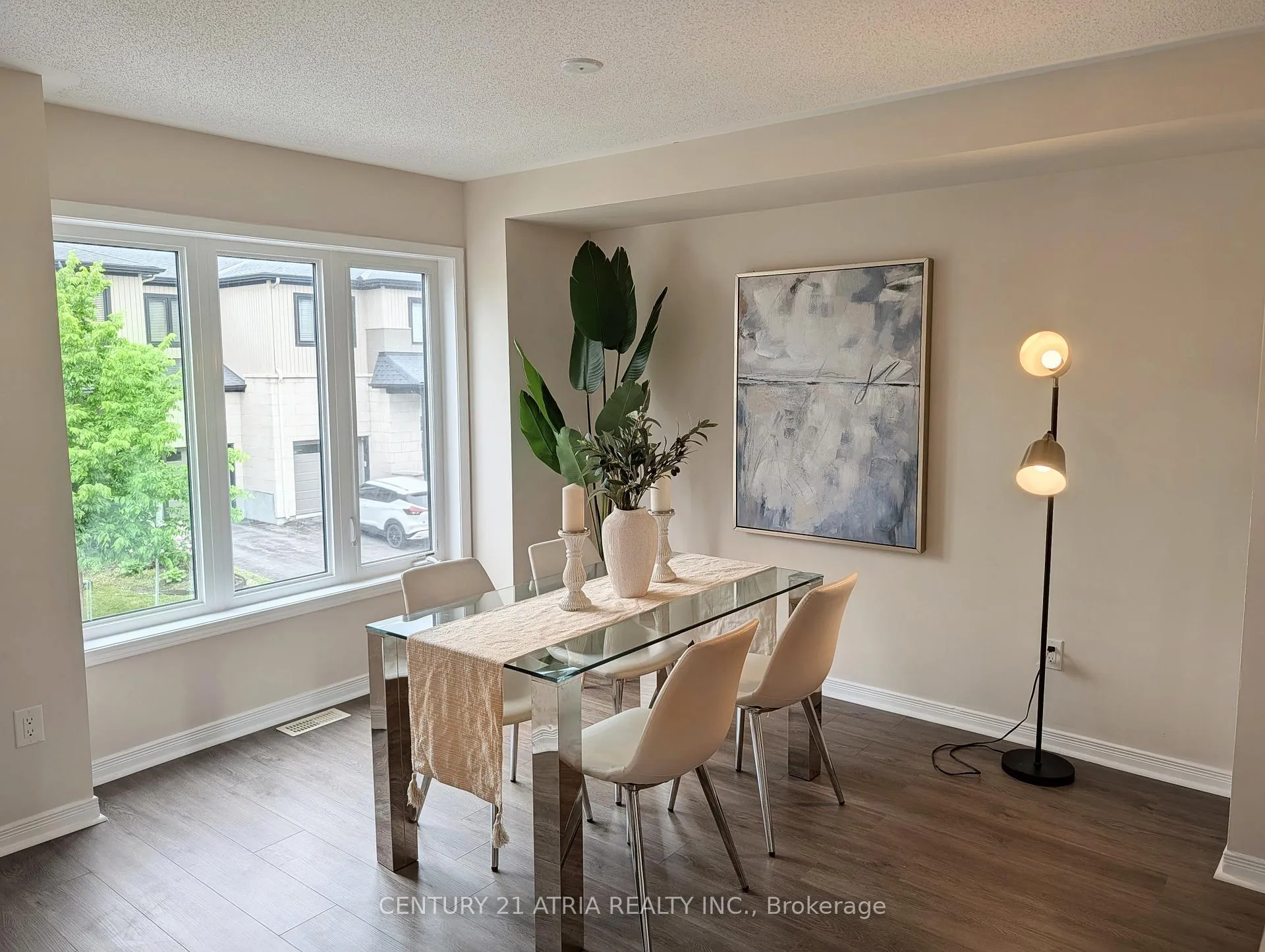 Photo 12 of 502 Radiant Private, Ottawa, Kanata - Emerald Meadows/Trailwest — HOMEH
