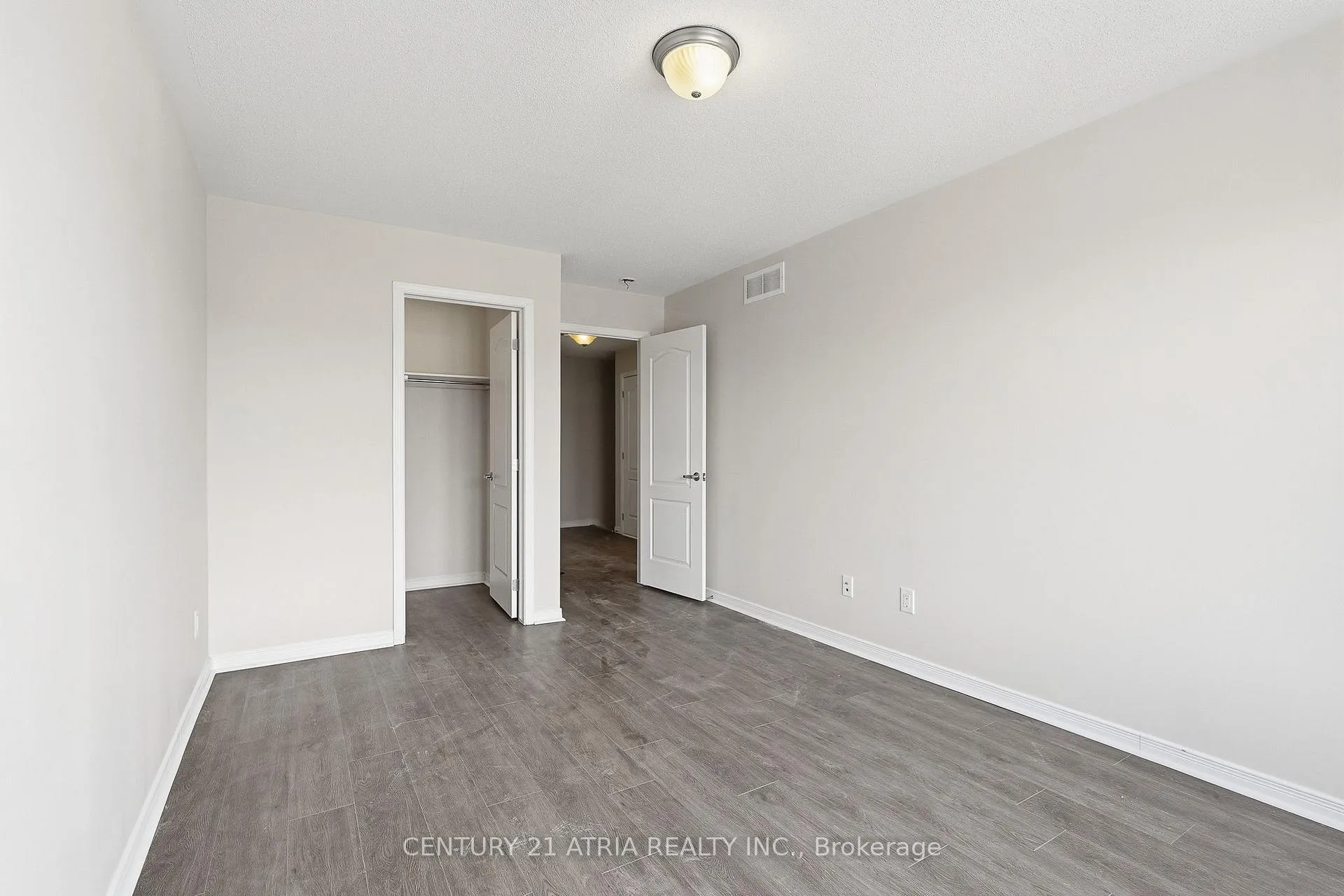 Photo 20 of 502 Radiant Private, Ottawa, Kanata - Emerald Meadows/Trailwest — HOMEH