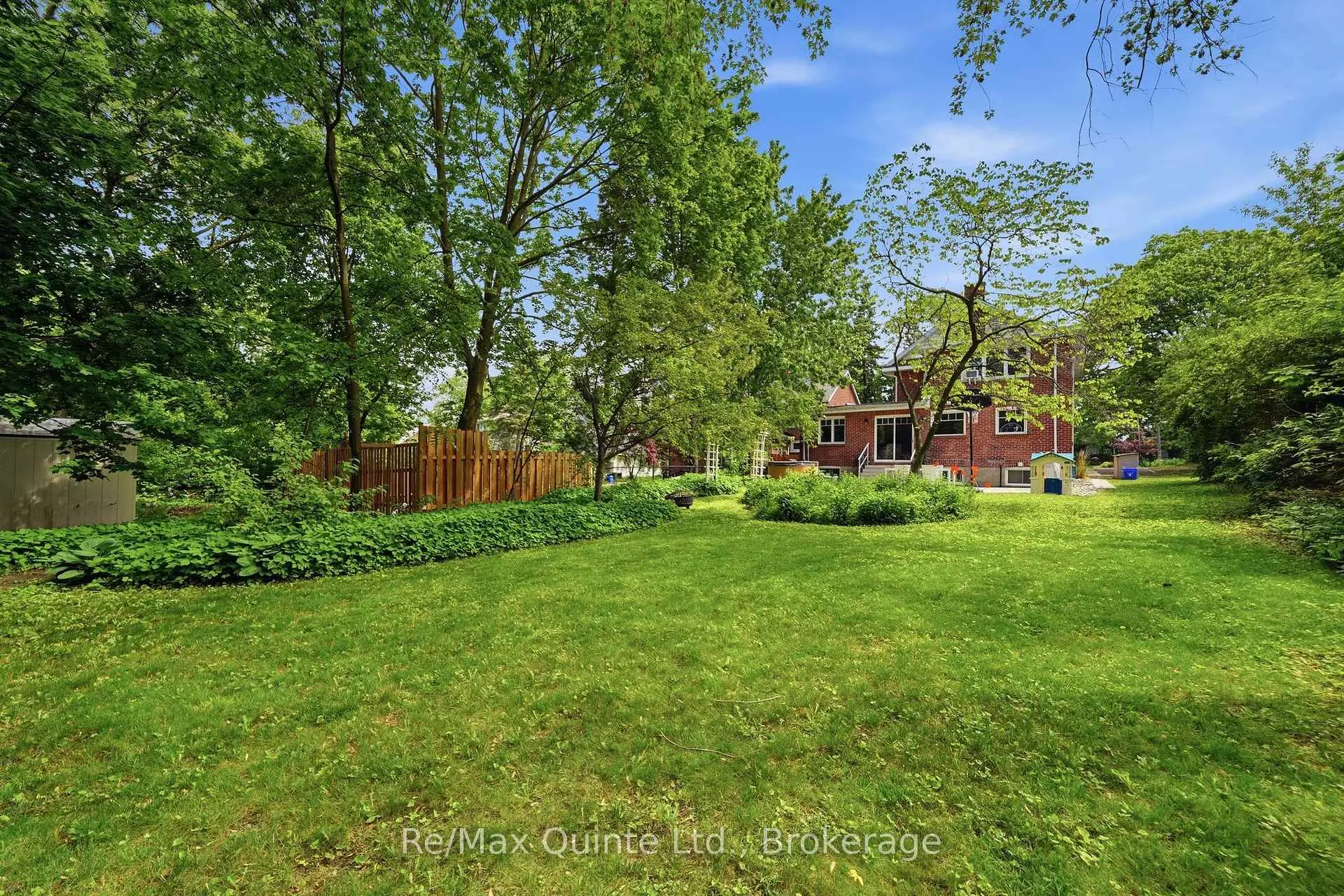 Photo 5 of 126 Dufferin Avenue, Belleville, Belleville Ward — HOMEH