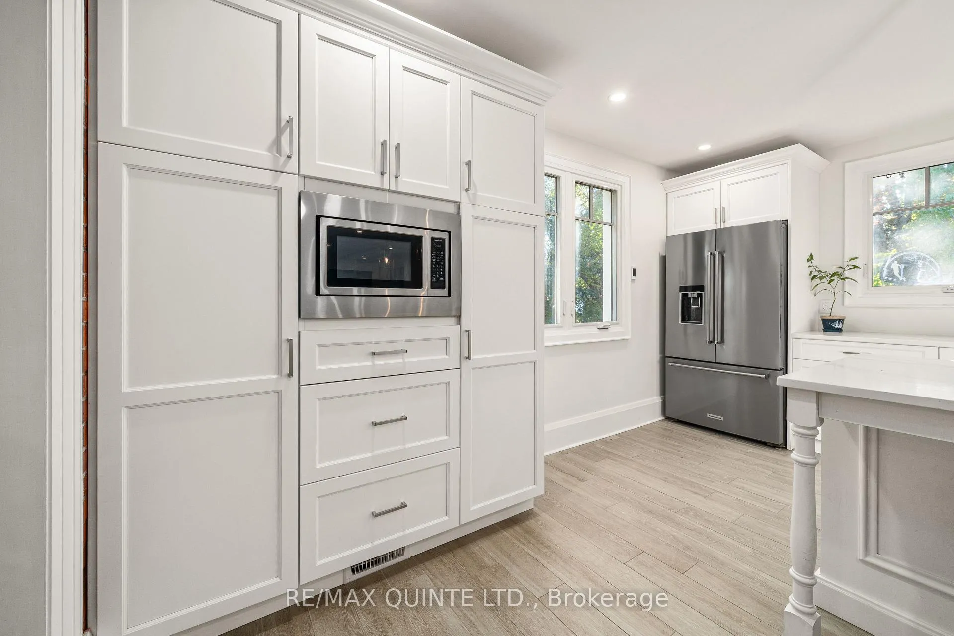 Photo 14 of 126 Dufferin Avenue, Belleville, Belleville Ward — HOMEH