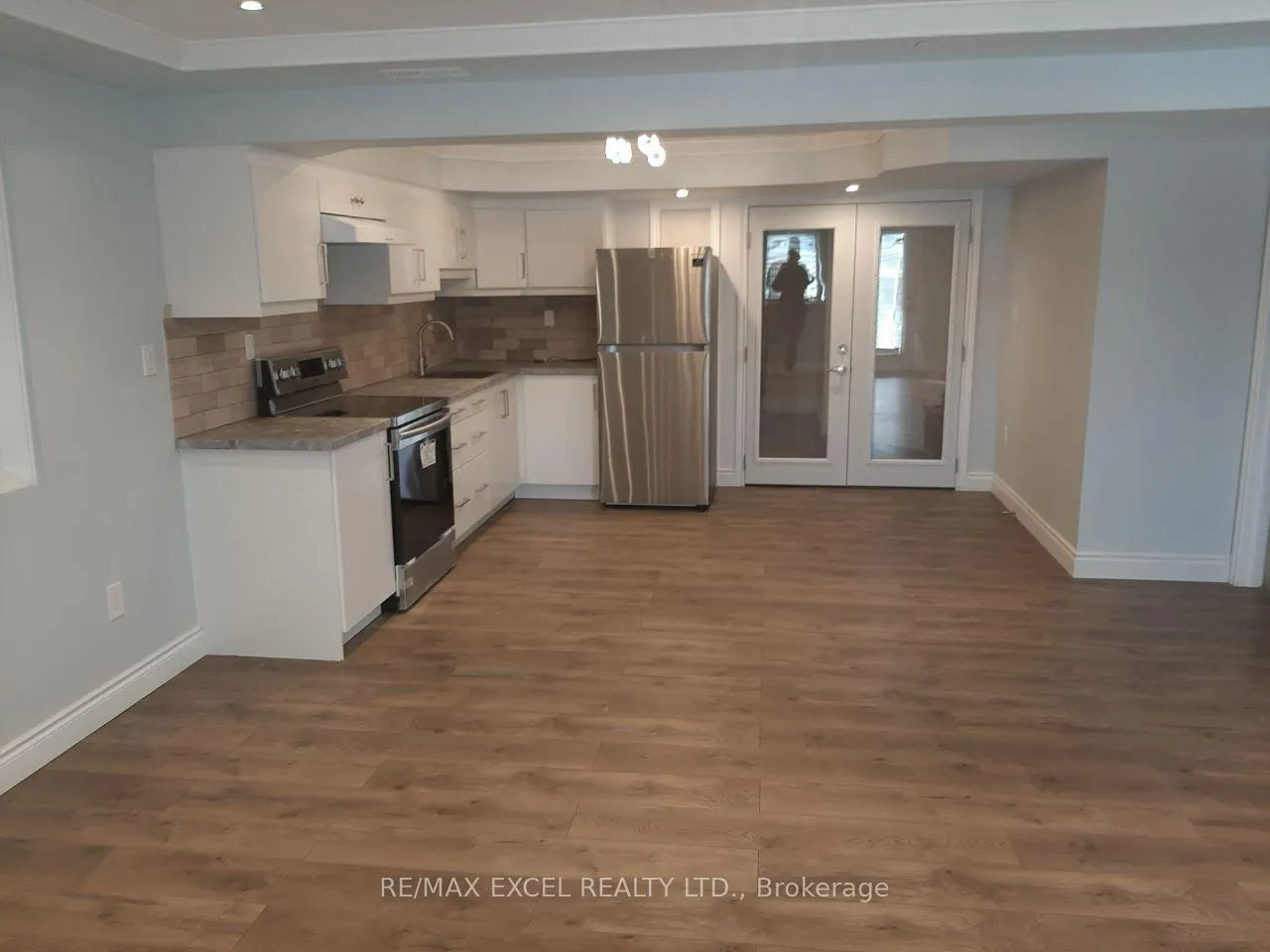 Photo 2 of 276 Degraaf Crescent, Aurora, Bayview Northeast — HOMEH