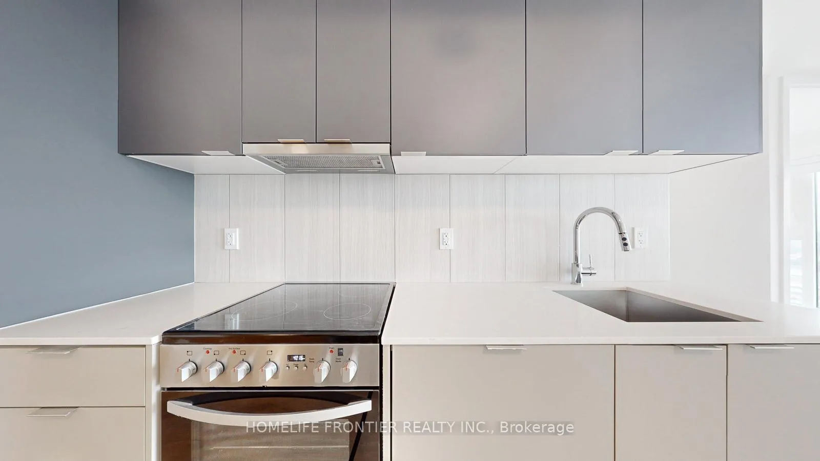 Photo 10 of Unit 1406, 8 Tippett Road, North York, Clanton Park — HOMEH