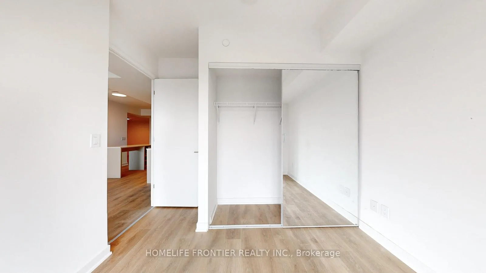 Photo 23 of Unit 1406, 8 Tippett Road, North York, Clanton Park — HOMEH