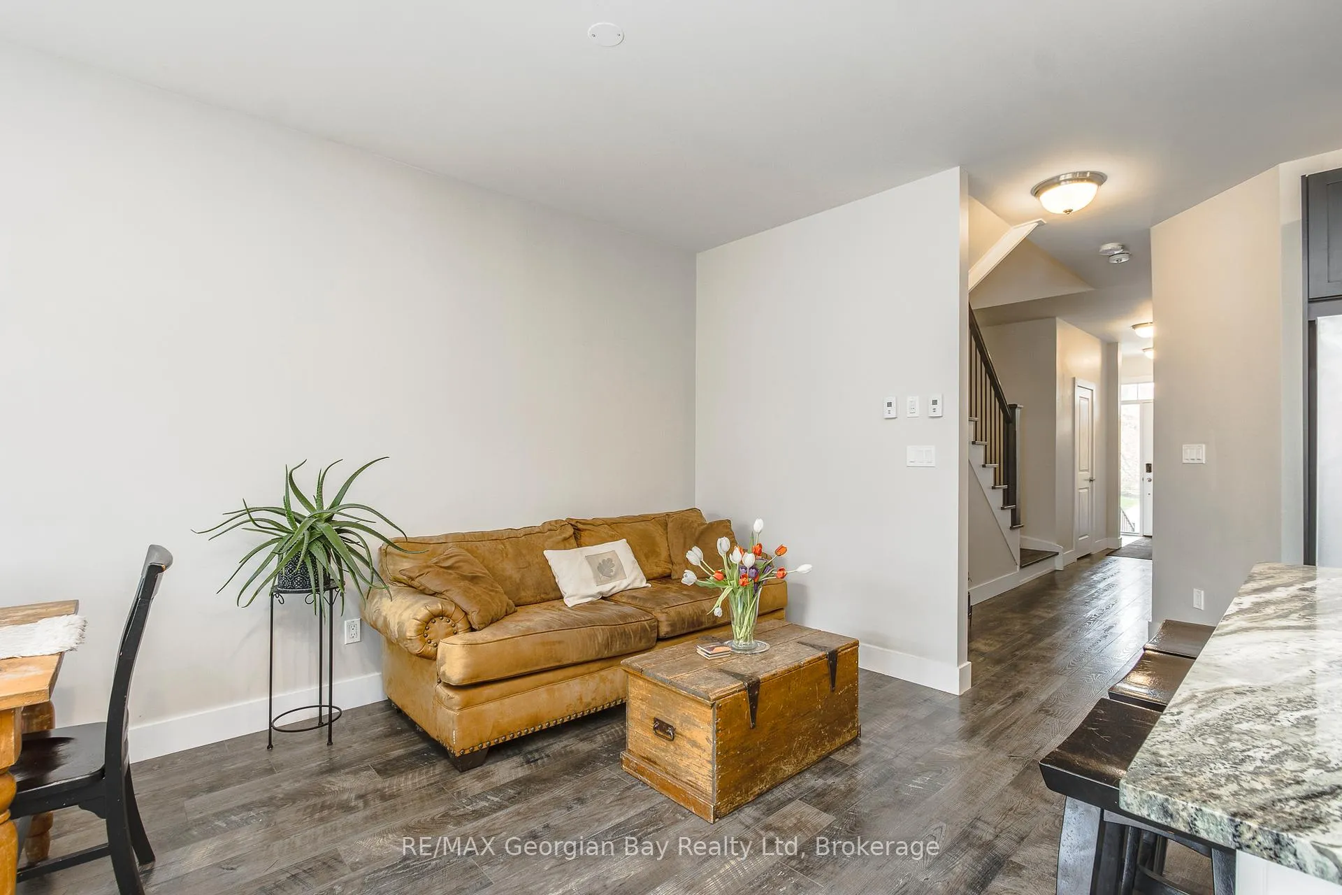 Photo 12 of 329 Yellow Birch Crescent, Blue Mountains — HOMEH