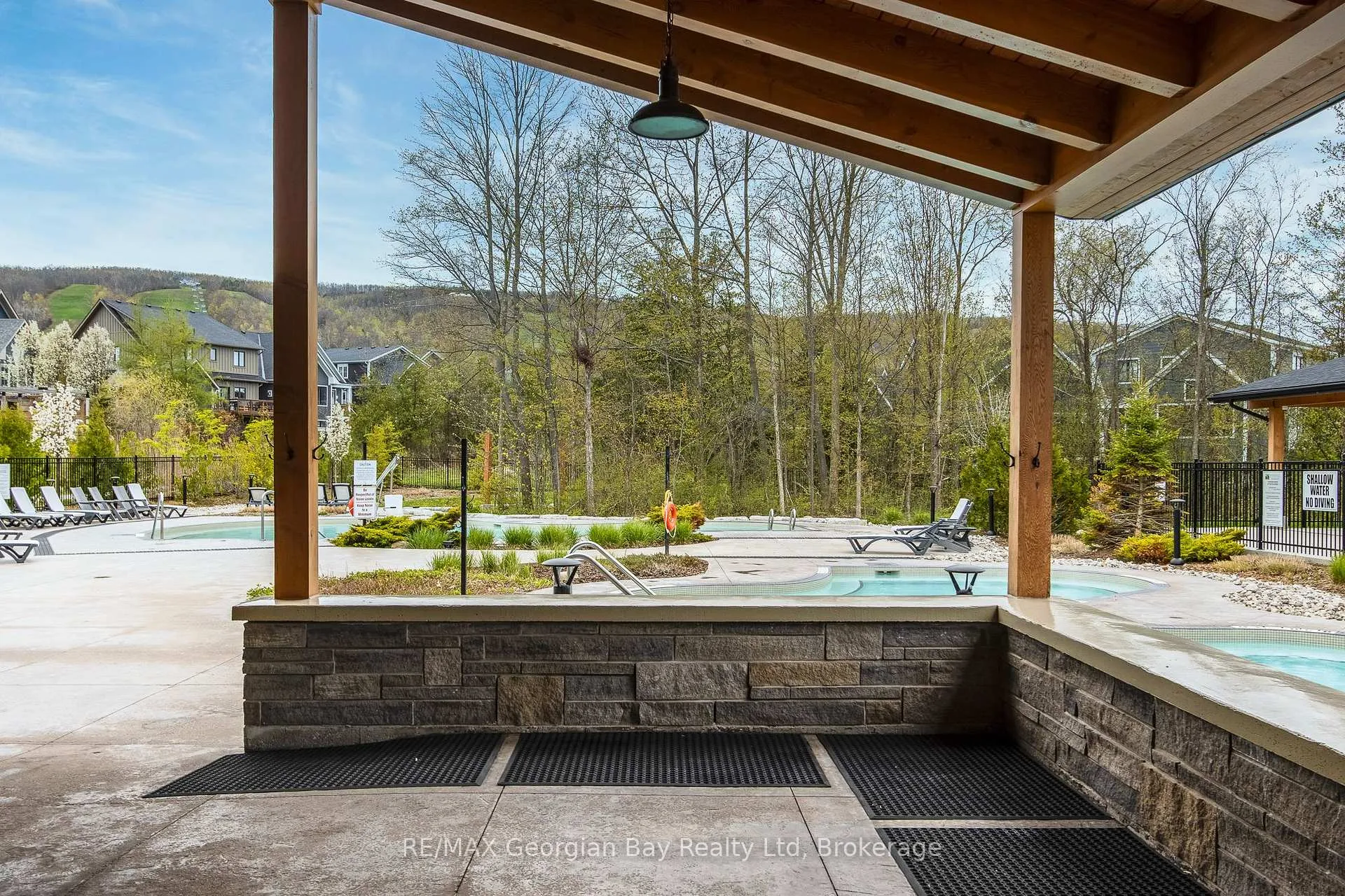 Photo 45 of 329 Yellow Birch Crescent, Blue Mountains — HOMEH