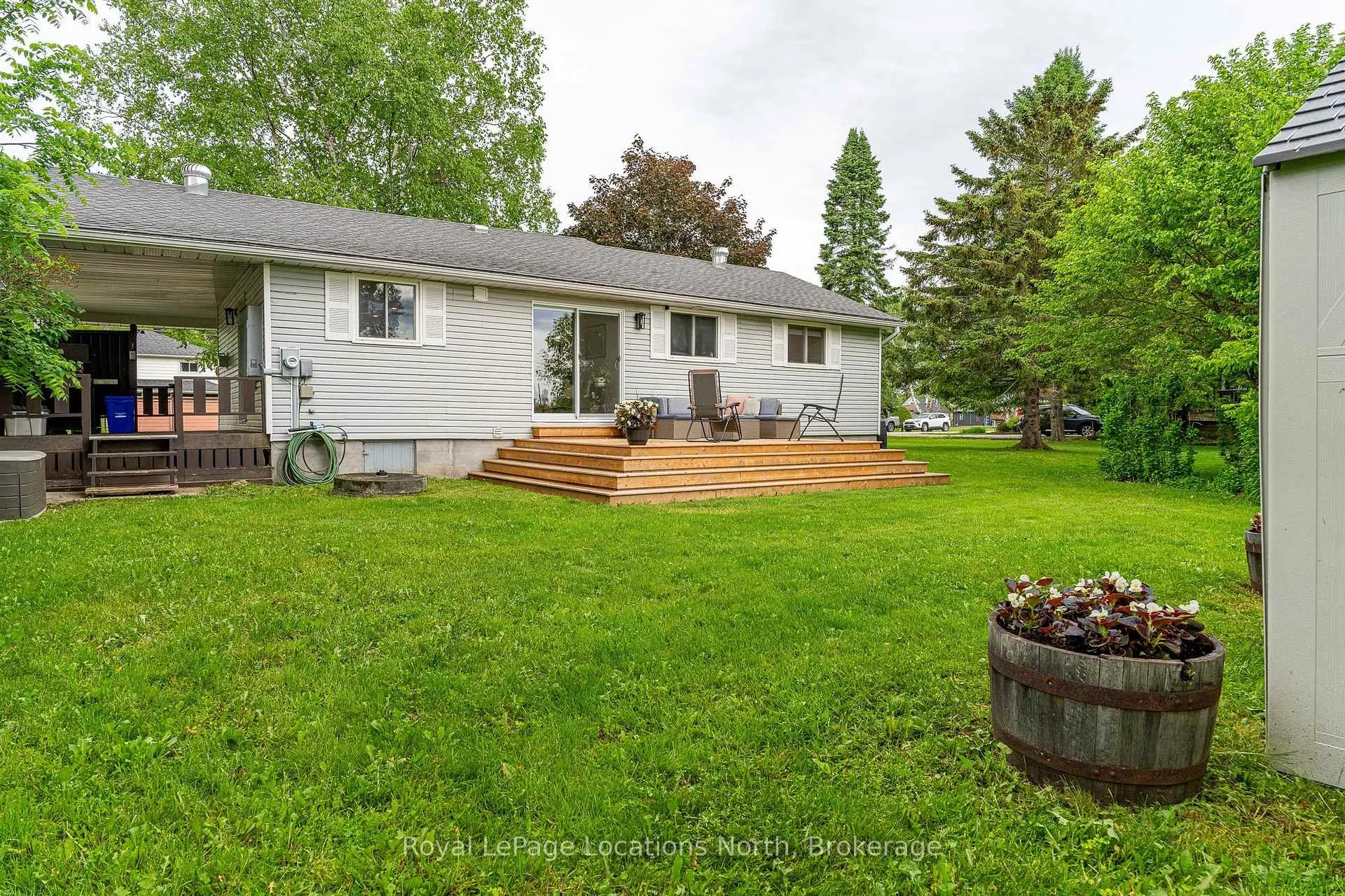 Photo 12 of 46 Townley Street, Clearview, Nottawa — HOMEH