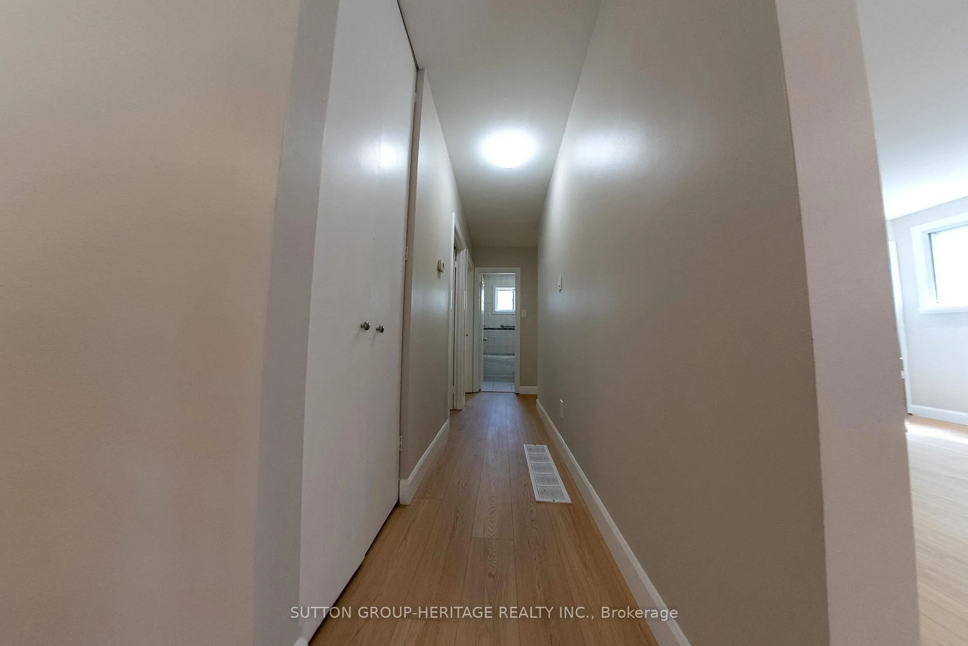 Photo 11 of 661 Annland Street, Pickering, Bay Ridges — HOMEH
