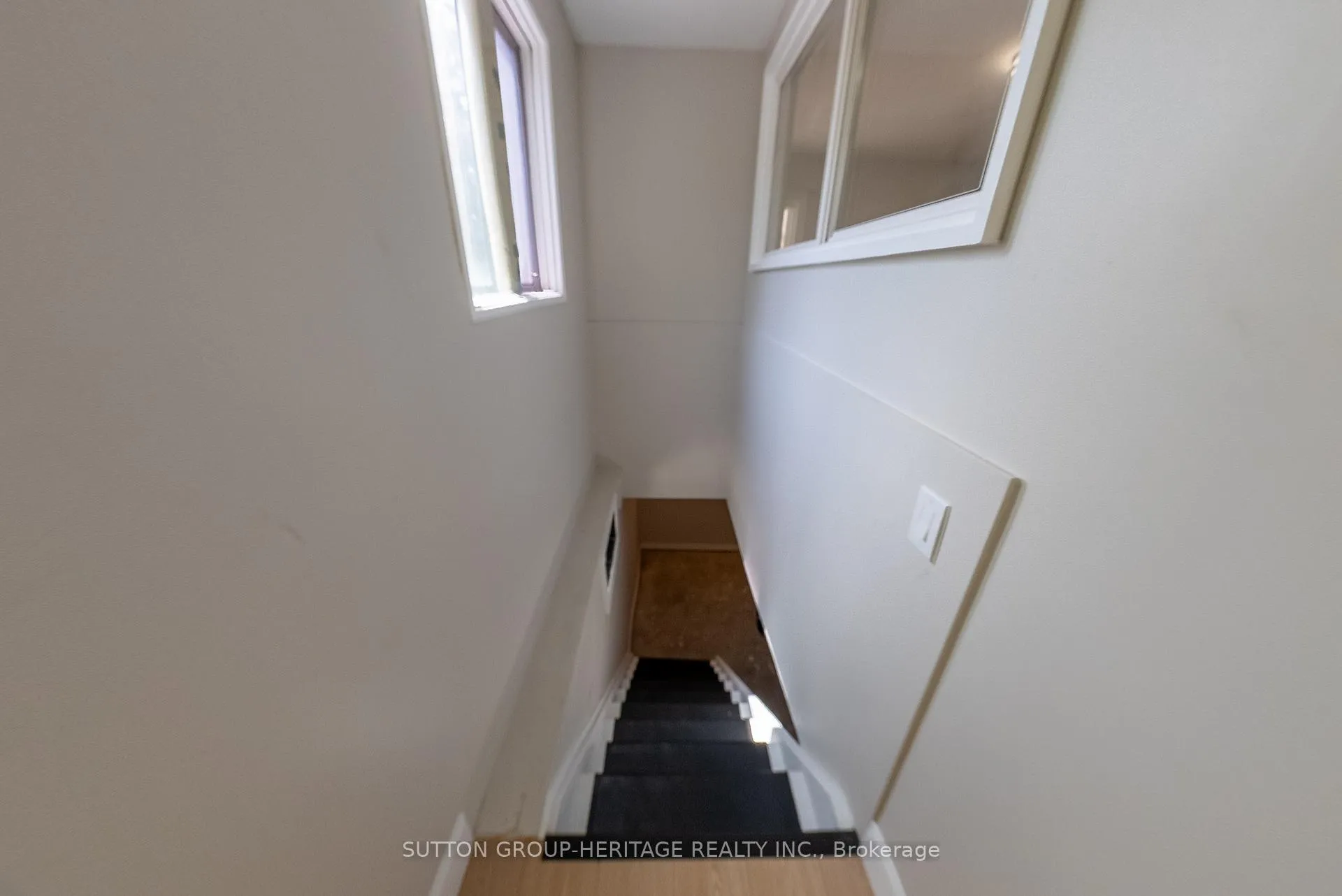 Photo 18 of 661 Annland Street, Pickering, Bay Ridges — HOMEH