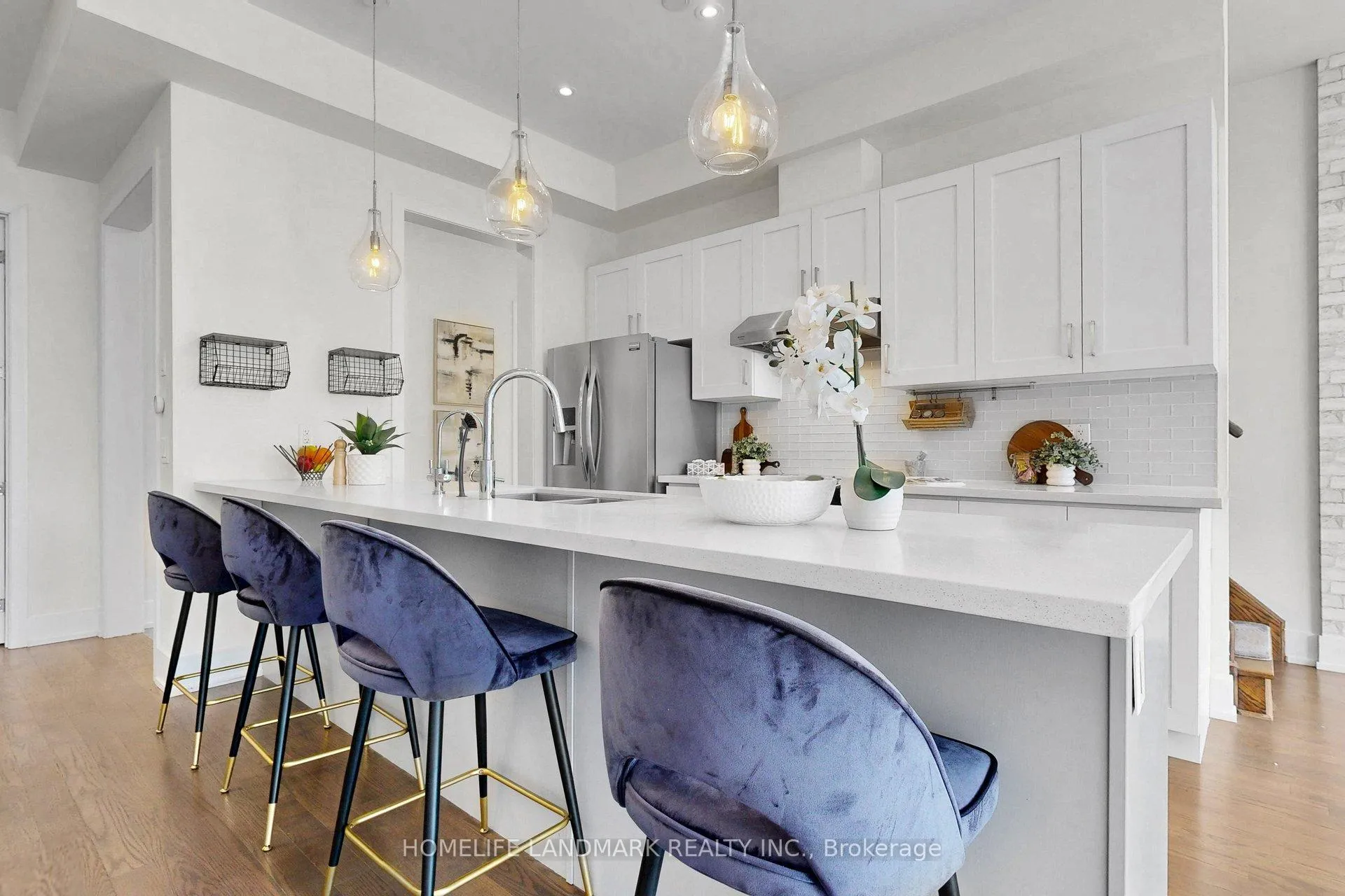 Photo 17 of 17 Thorncrest Drive, Vaughan, Patterson — HOMEH