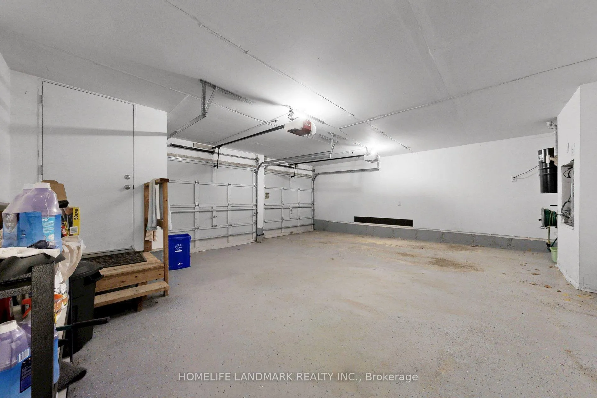 Photo 49 of 17 Thorncrest Drive, Vaughan, Patterson — HOMEH