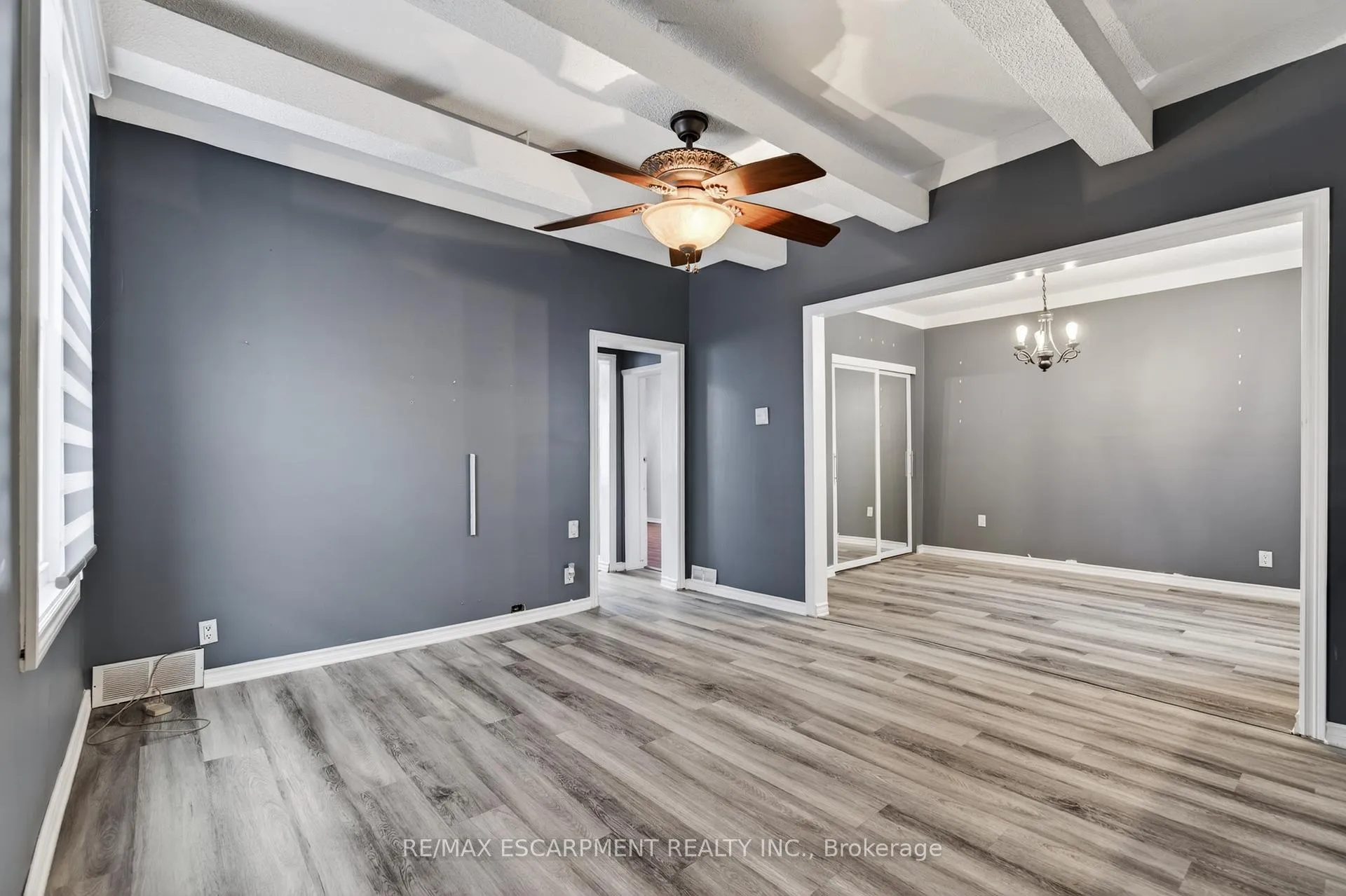 Photo 10 of 14 Cambridge Avenue, Hamilton, Crown Point — HOMEH