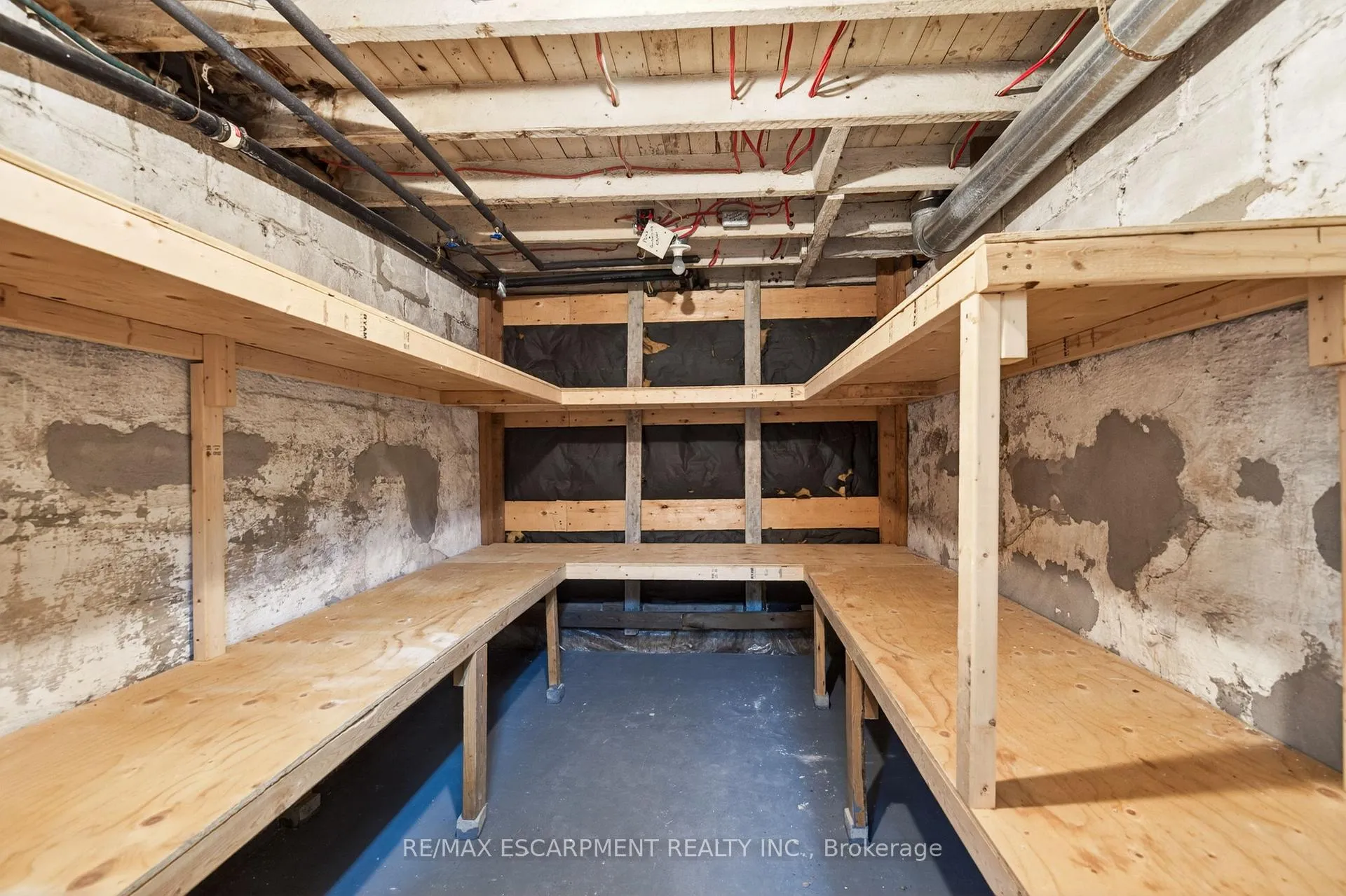 Photo 36 of 14 Cambridge Avenue, Hamilton, Crown Point — HOMEH