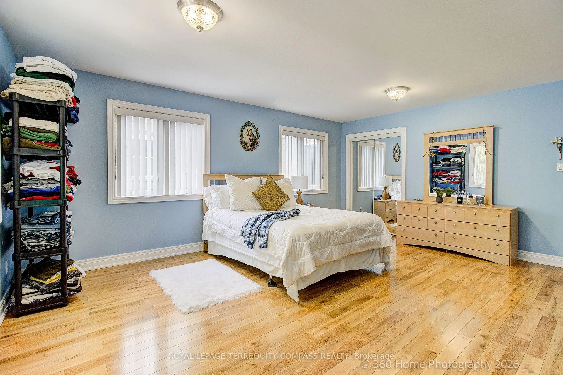 Photo 13 of 12 Abbs Street, Toronto, Roncesvalles — HOMEH