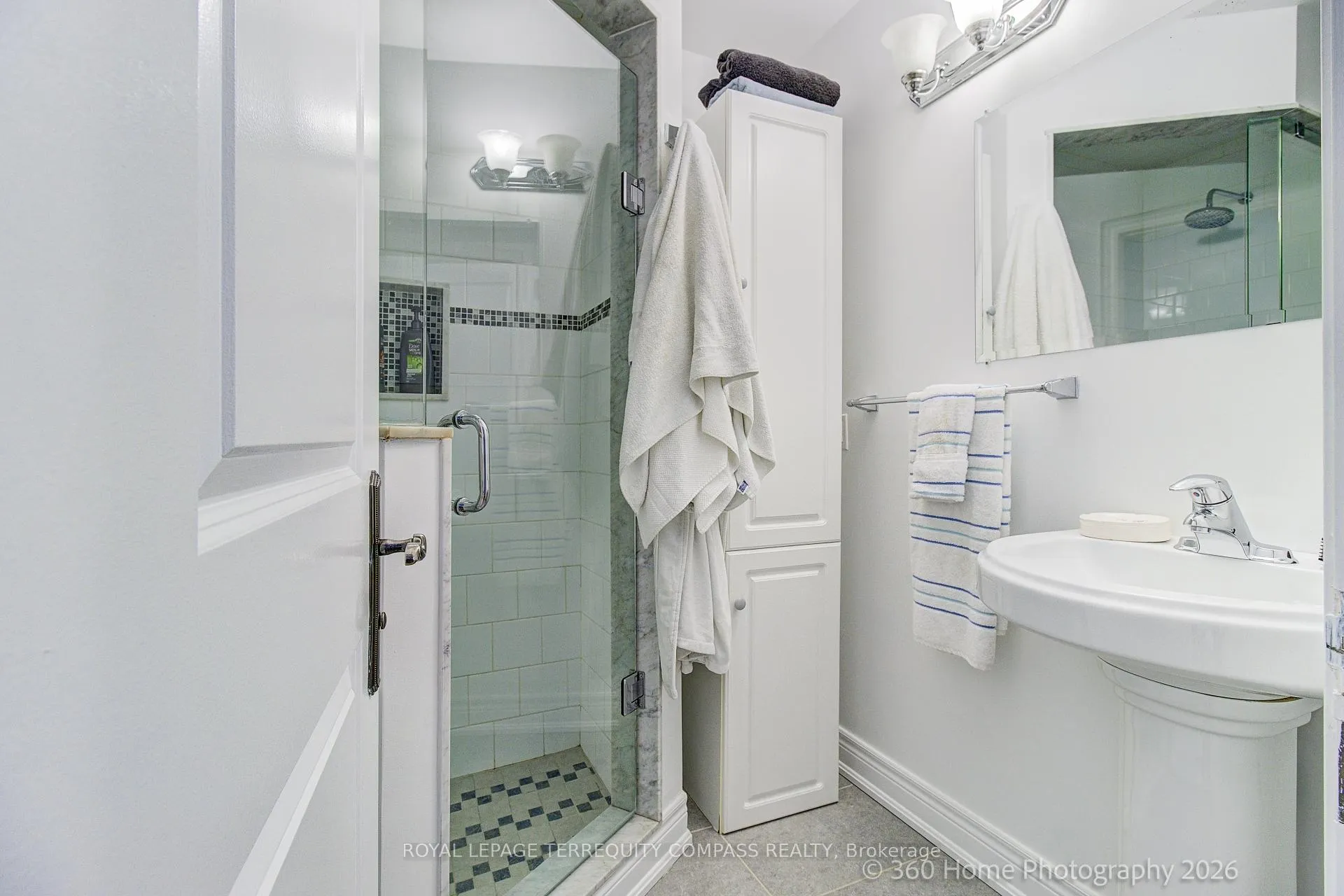 Photo 19 of 12 Abbs Street, Toronto, Roncesvalles — HOMEH