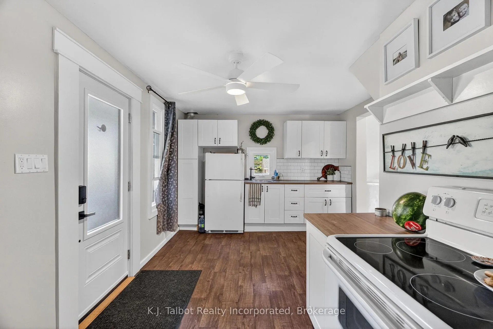 Photo 6 of 345 Cambridge Street, Goderich, Goderich (Town) — HOMEH