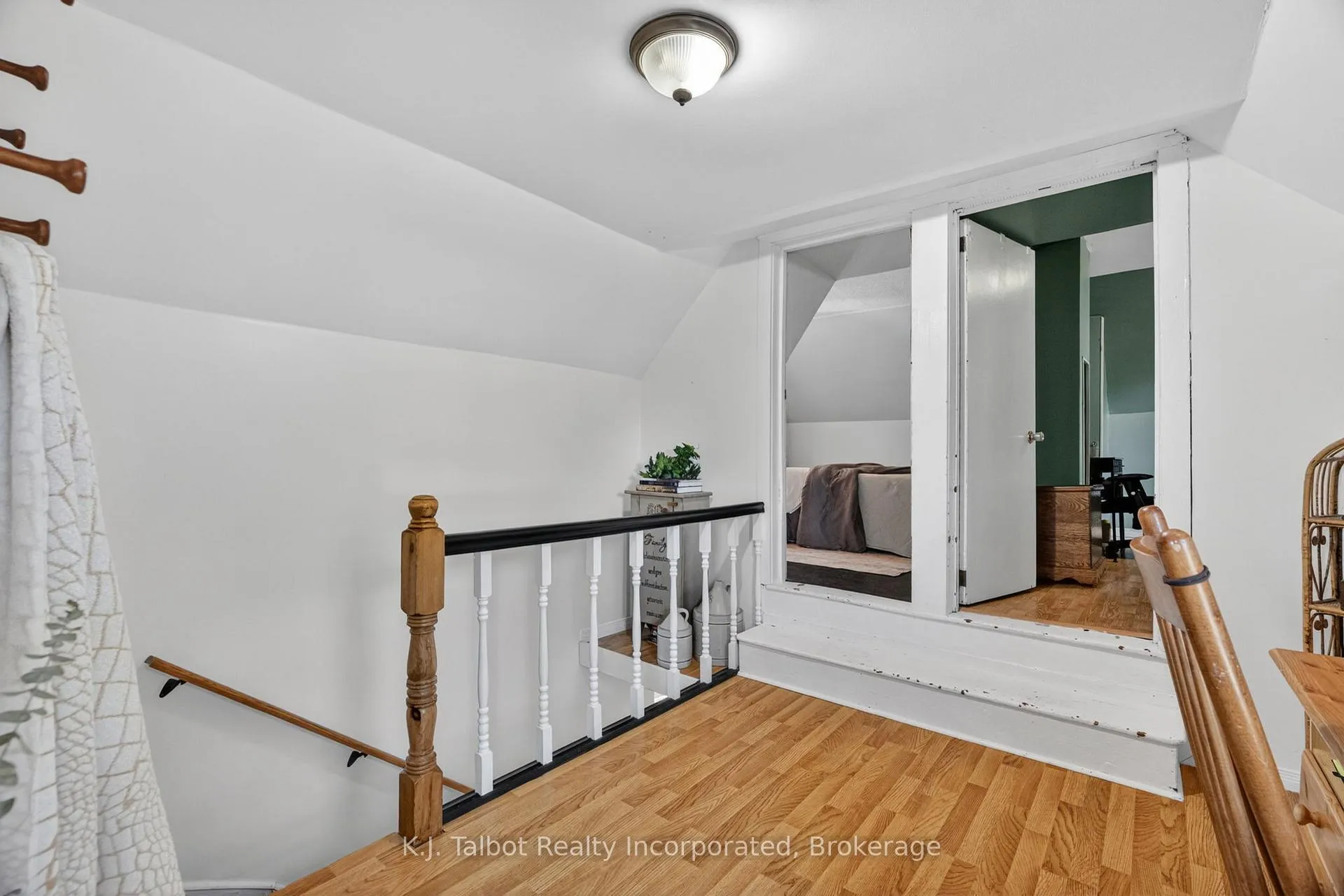 Photo 21 of 345 Cambridge Street, Goderich, Goderich (Town) — HOMEH
