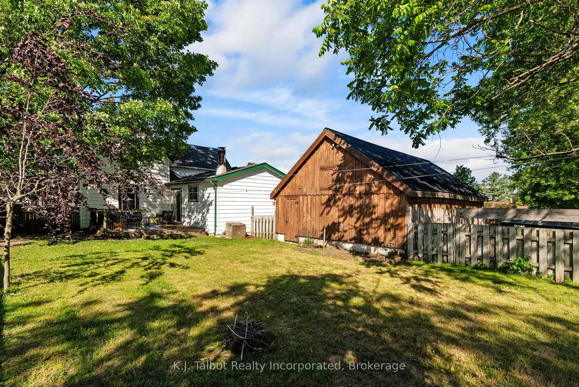 Photo 37 of 345 Cambridge Street, Goderich, Goderich (Town) — HOMEH