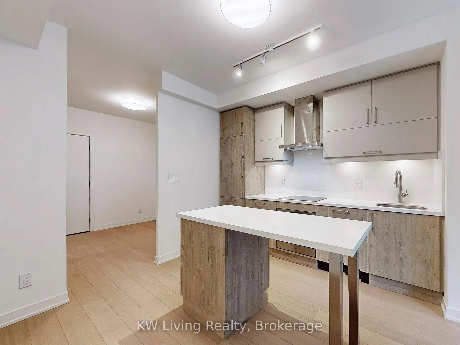 Photo 6 of Unit 502, 292 Verdale Crossing, Markham, Unionville — HOMEH