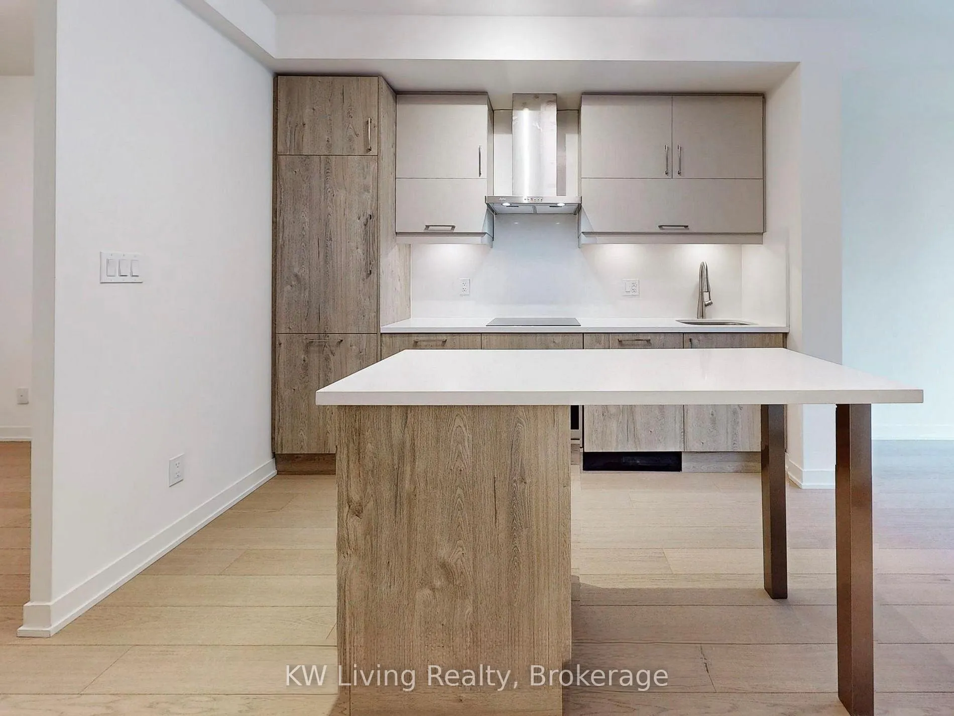Photo 7 of Unit 502, 292 Verdale Crossing, Markham, Unionville — HOMEH