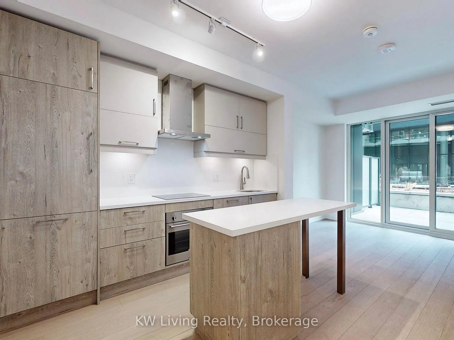 Photo 8 of Unit 502, 292 Verdale Crossing, Markham, Unionville — HOMEH