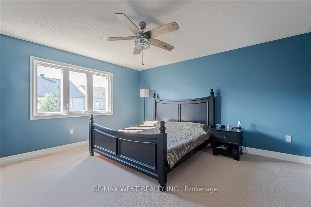 Photo 8 of 69 Kidd Crescent, New Tecumseth, Alliston — HOMEH