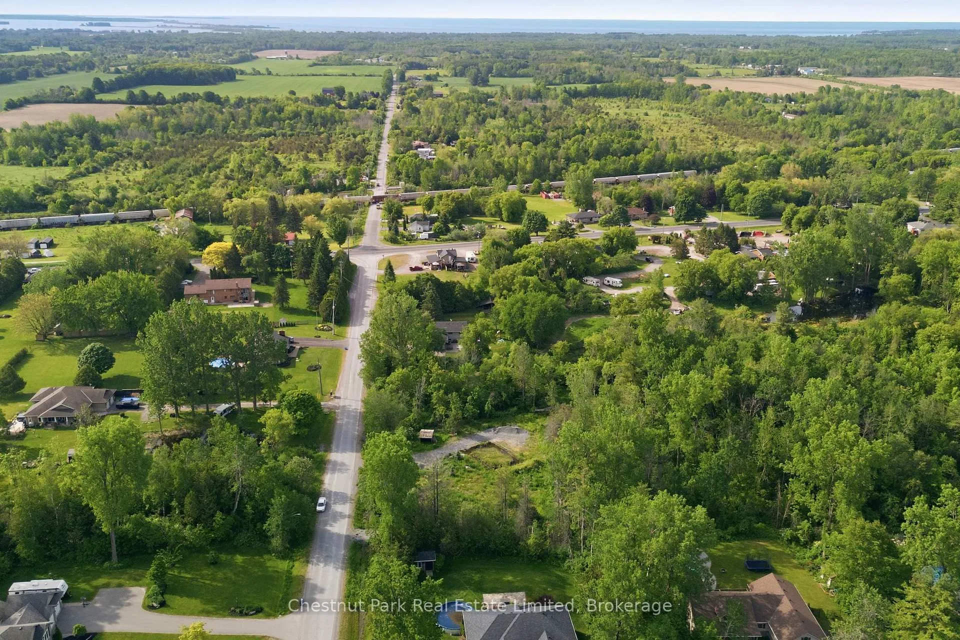 Photo 5 of 40 Whispering Woods Drive, Quinte West, Murray Ward — HOMEH