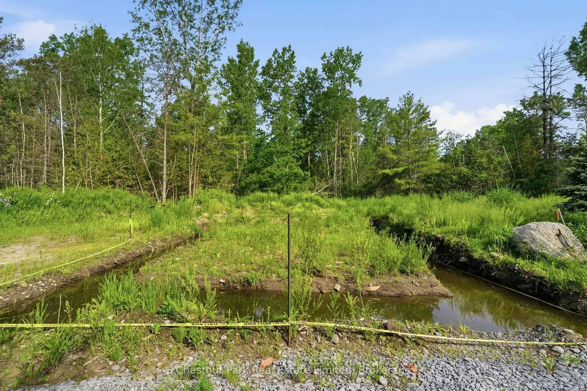 Photo 14 of 40 Whispering Woods Drive, Quinte West, Murray Ward — HOMEH