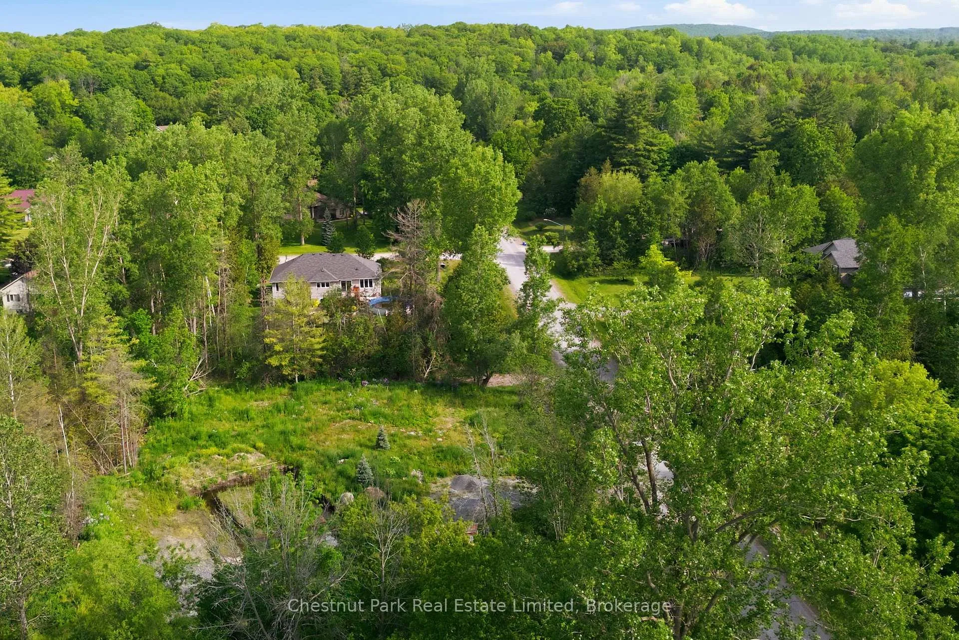 Photo 22 of 40 Whispering Woods Drive, Quinte West, Murray Ward — HOMEH