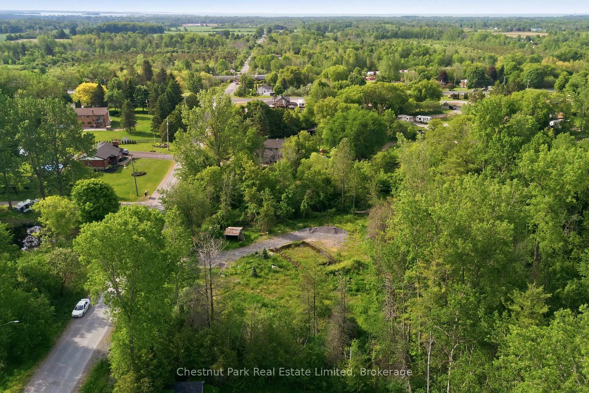 Photo 23 of 40 Whispering Woods Drive, Quinte West, Murray Ward — HOMEH