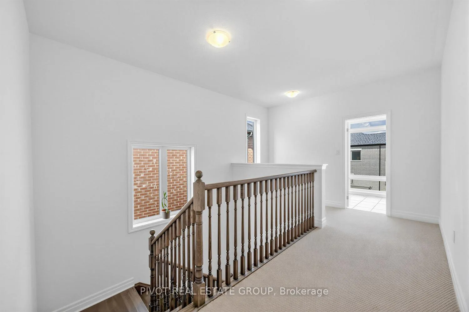 Photo 23 of 34 Waterfront Crescent, Whitby, Port Whitby — HOMEH