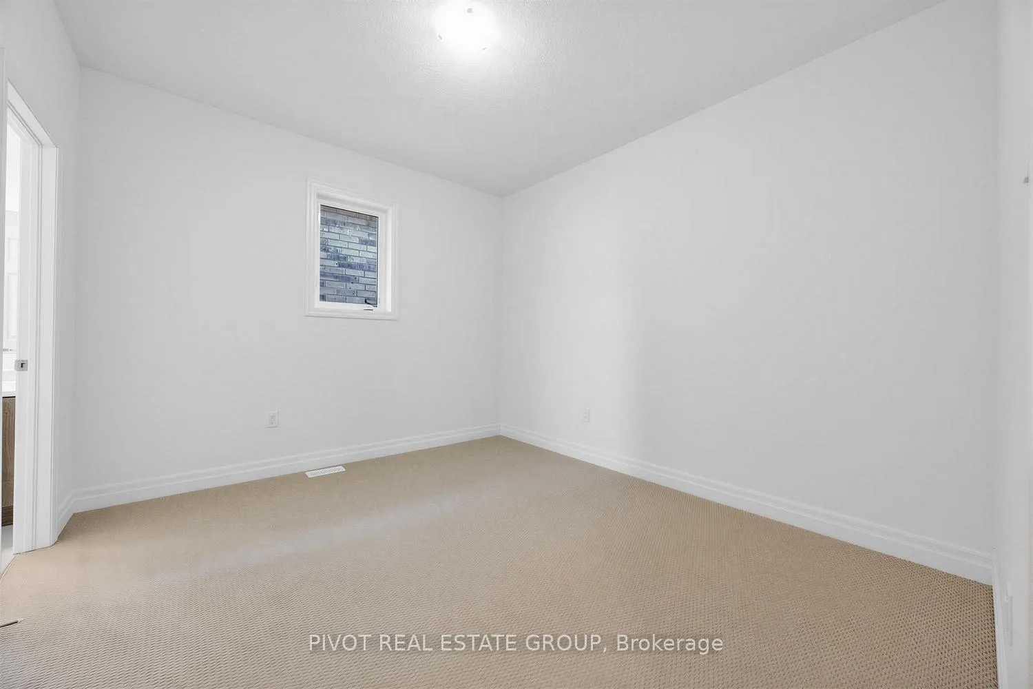 Photo 27 of 34 Waterfront Crescent, Whitby, Port Whitby — HOMEH
