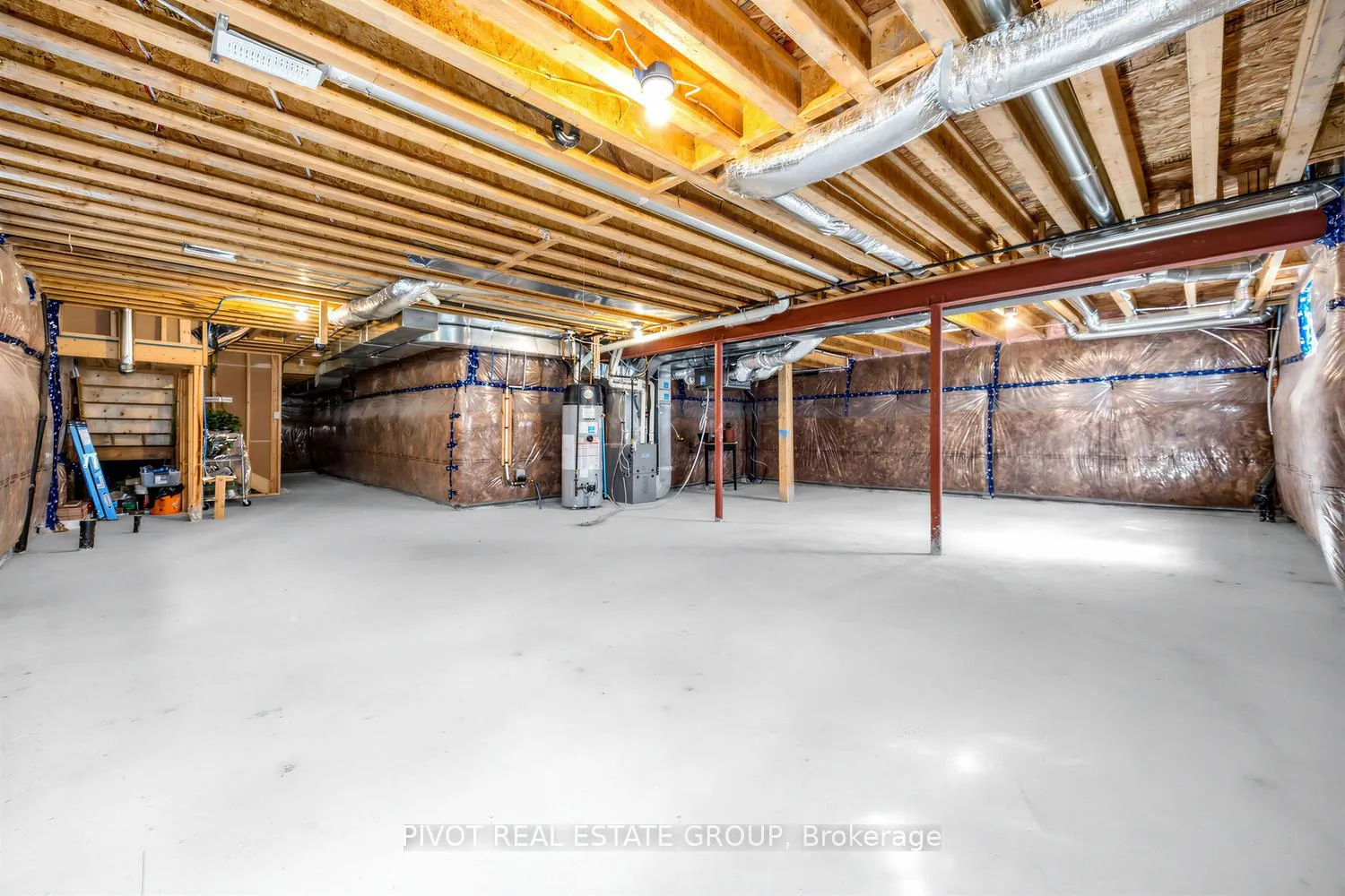 Photo 38 of 34 Waterfront Crescent, Whitby, Port Whitby — HOMEH