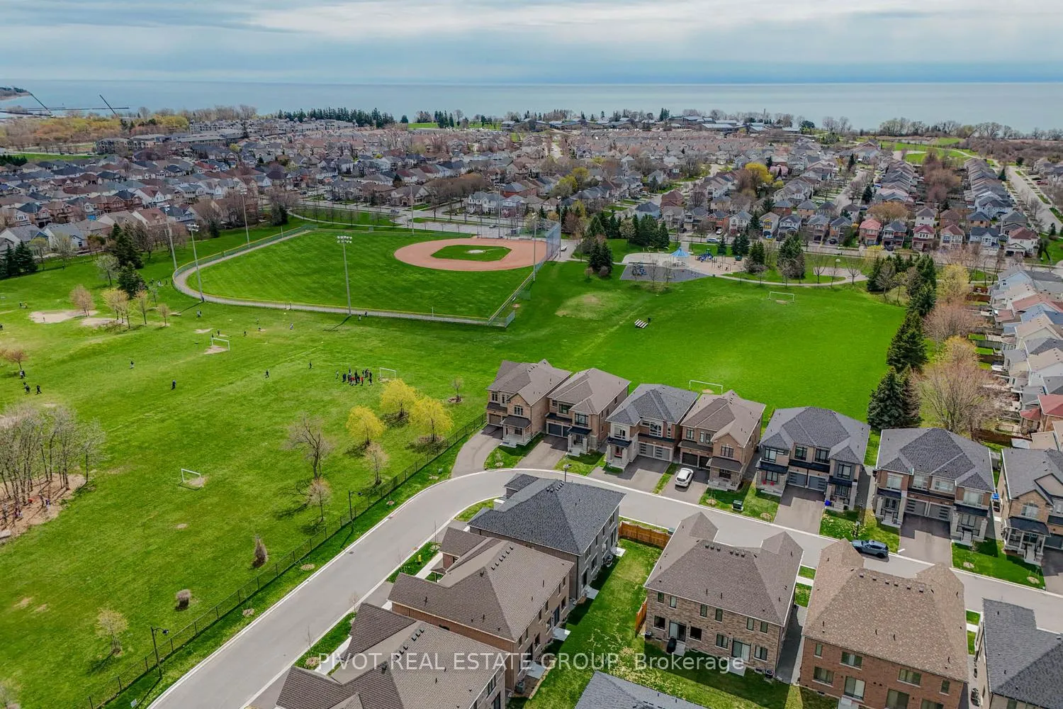 Photo 44 of 34 Waterfront Crescent, Whitby, Port Whitby — HOMEH